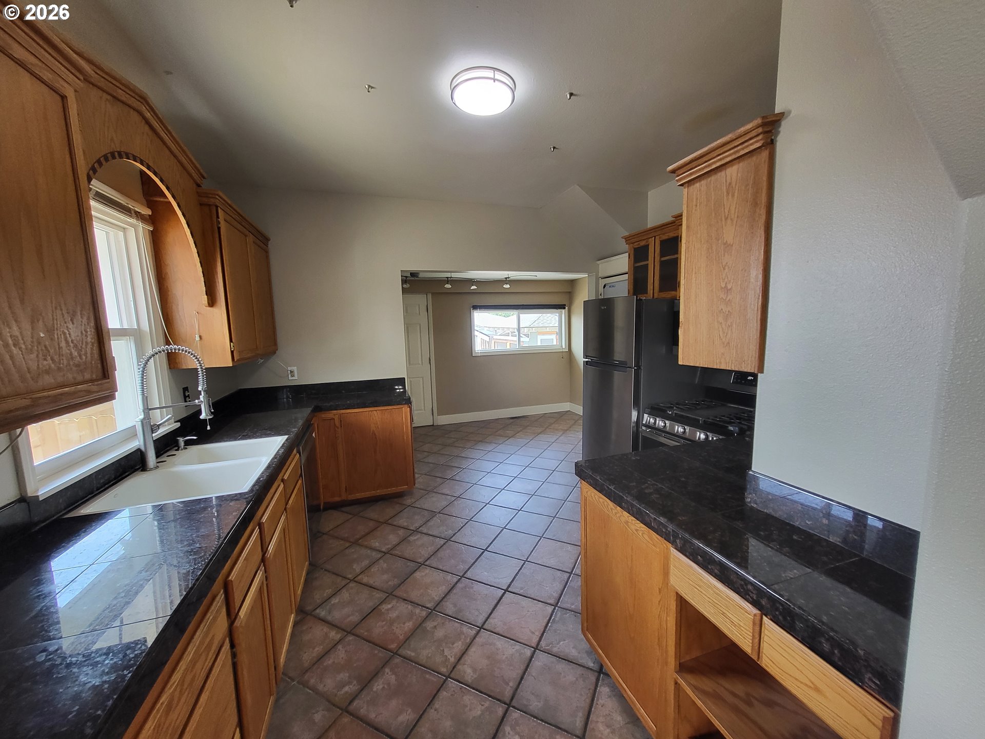 303 N Main Property Photo 13
