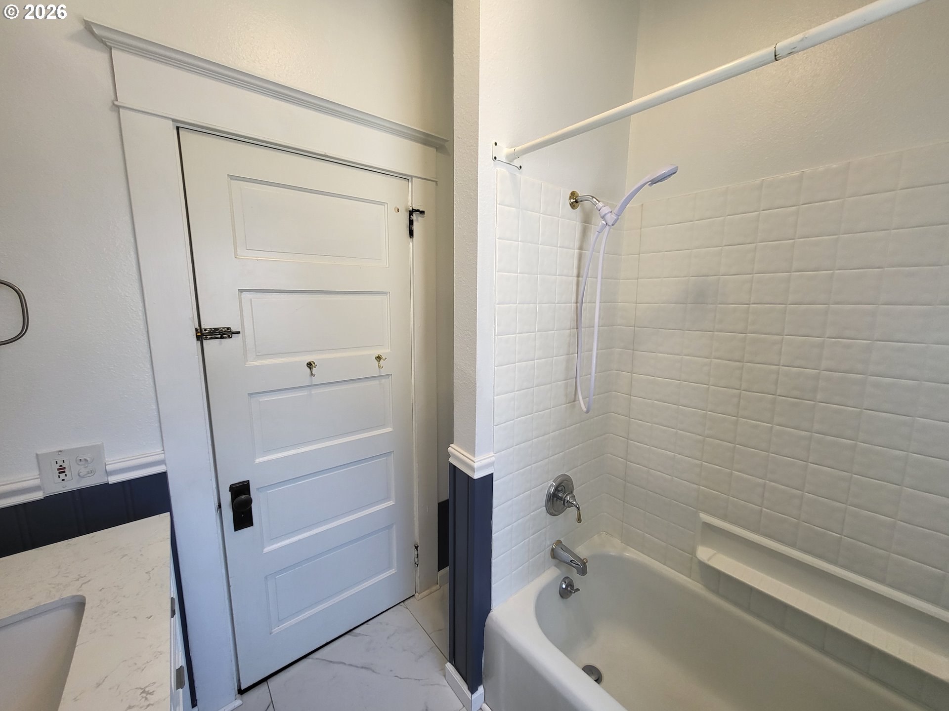 303 N Main Property Photo 15