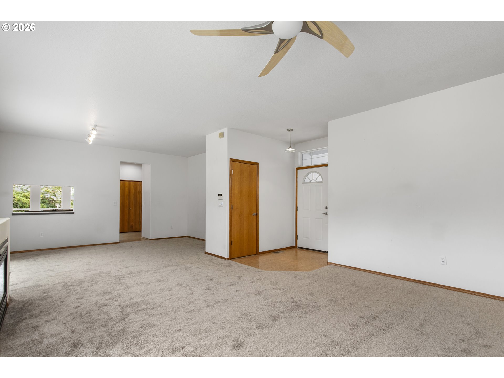 4040 Nw 18th Cir Property Photo 3