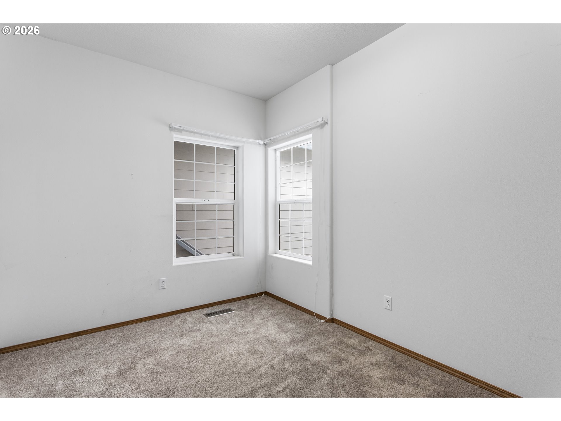 4040 Nw 18th Cir Property Photo 20
