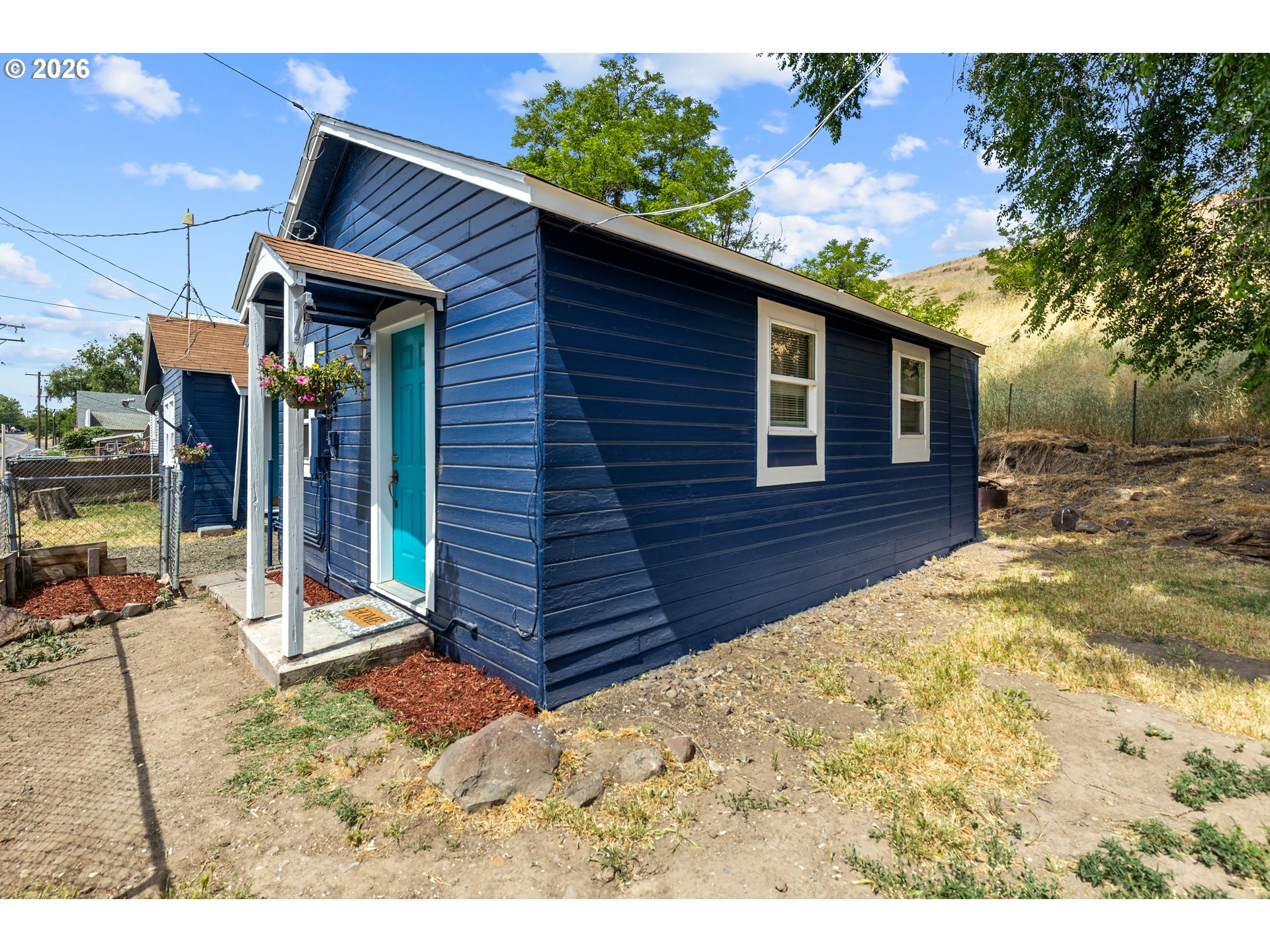 43683 Main St Property Photo 15