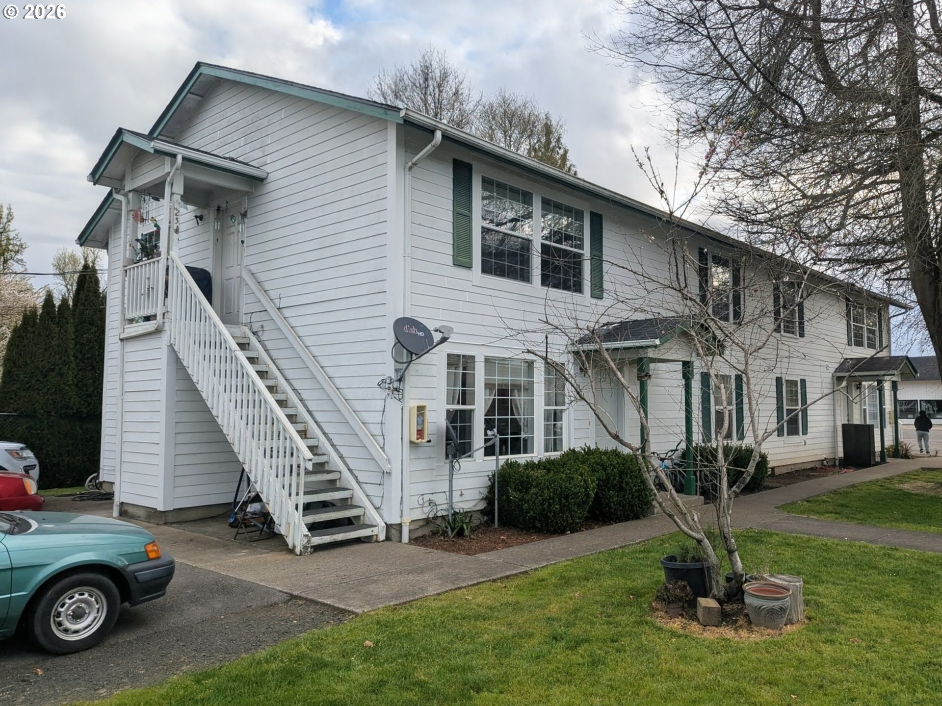 224 C St Property Photo 3