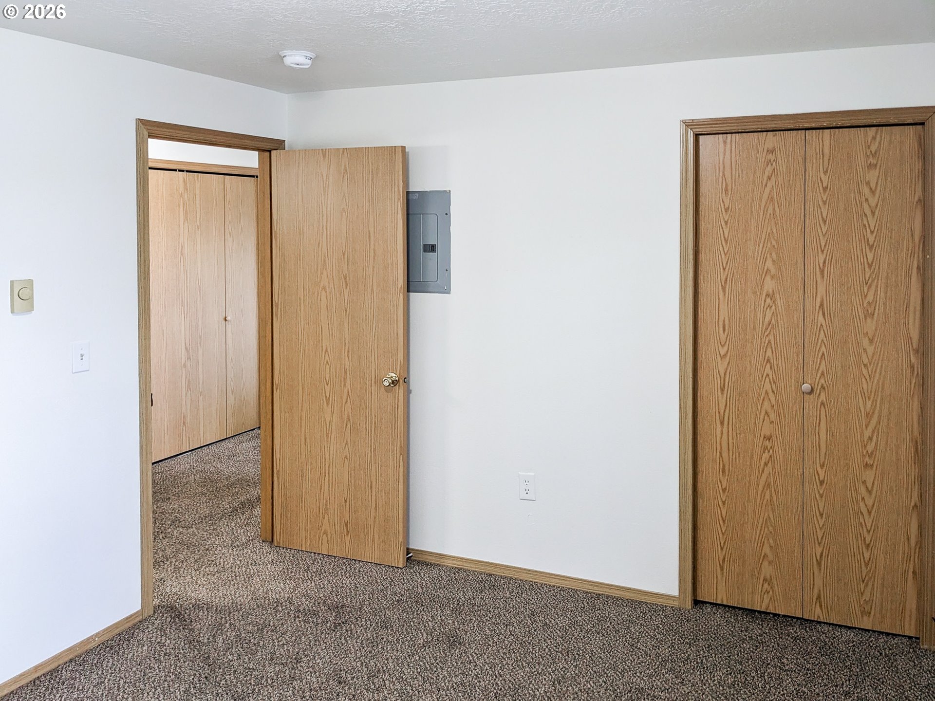 224 C St Property Photo 16