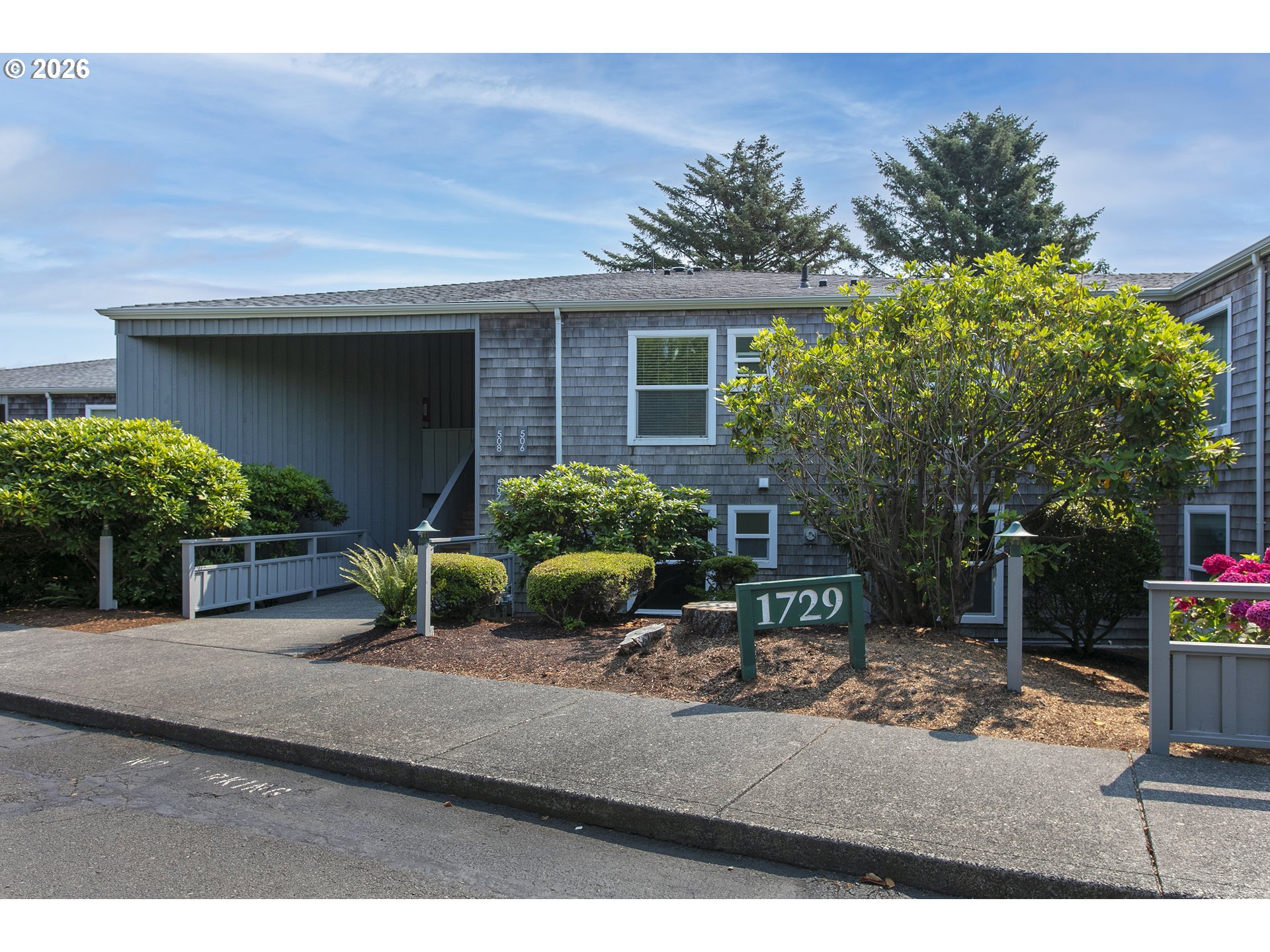 1729 GEARHART GREEN DR 505 Property Photo 1