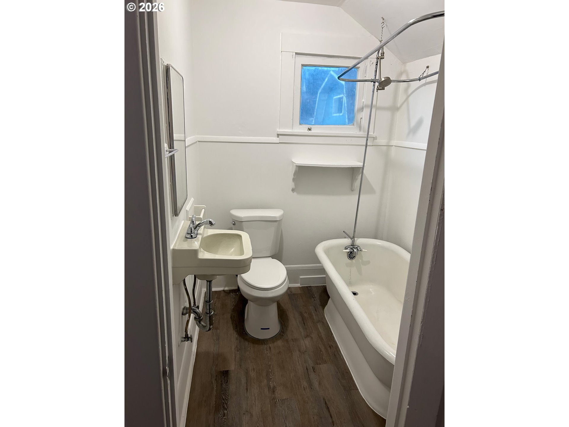 213 Cedar St Property Photo 28