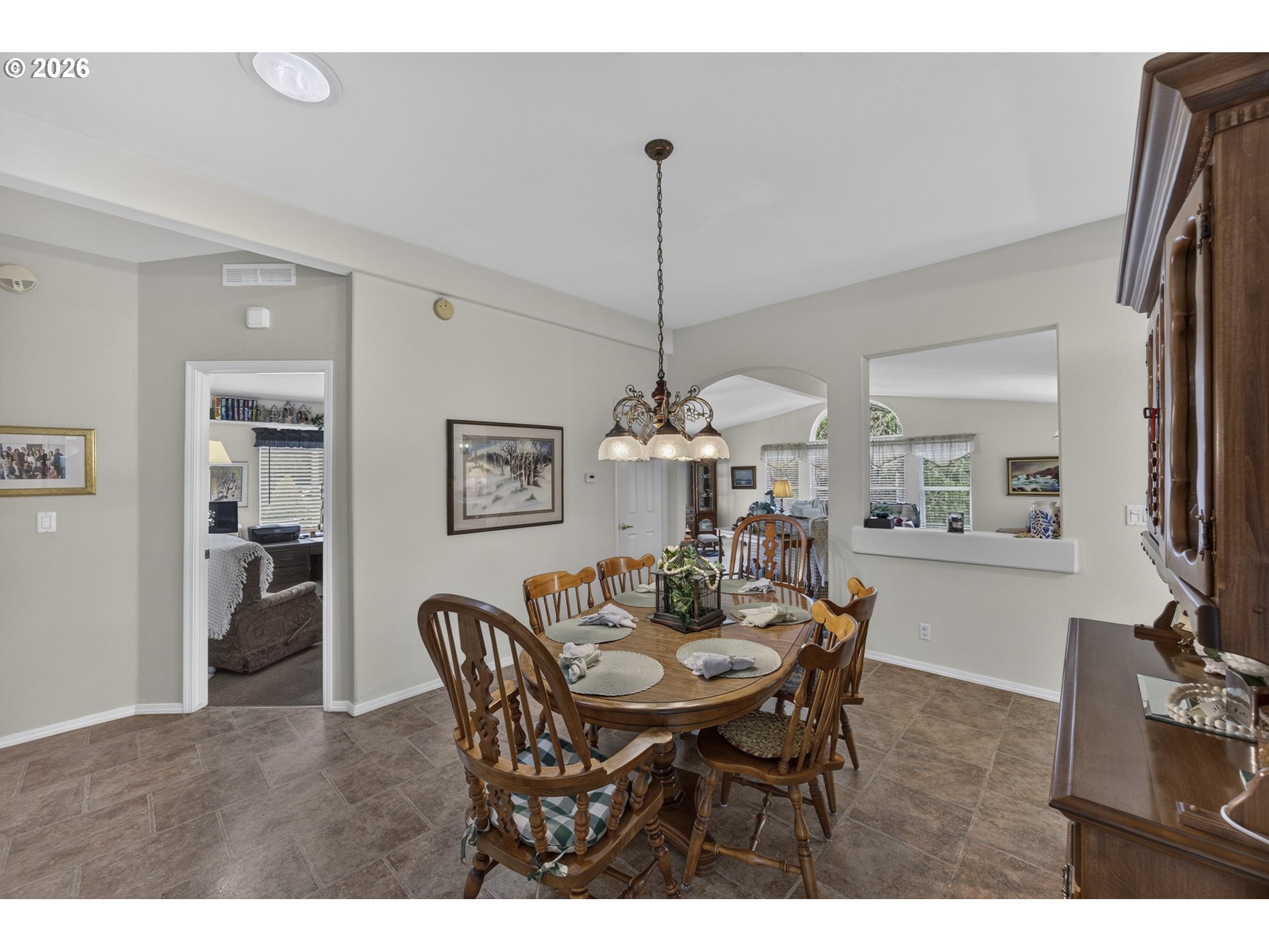 621 Glenbrook Cir Property Photo 11