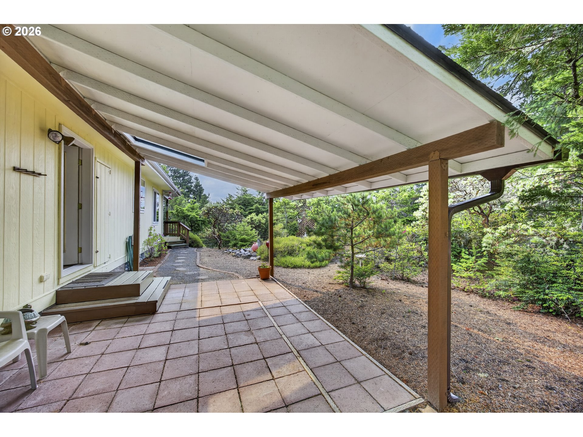 621 Glenbrook Cir Property Photo 12