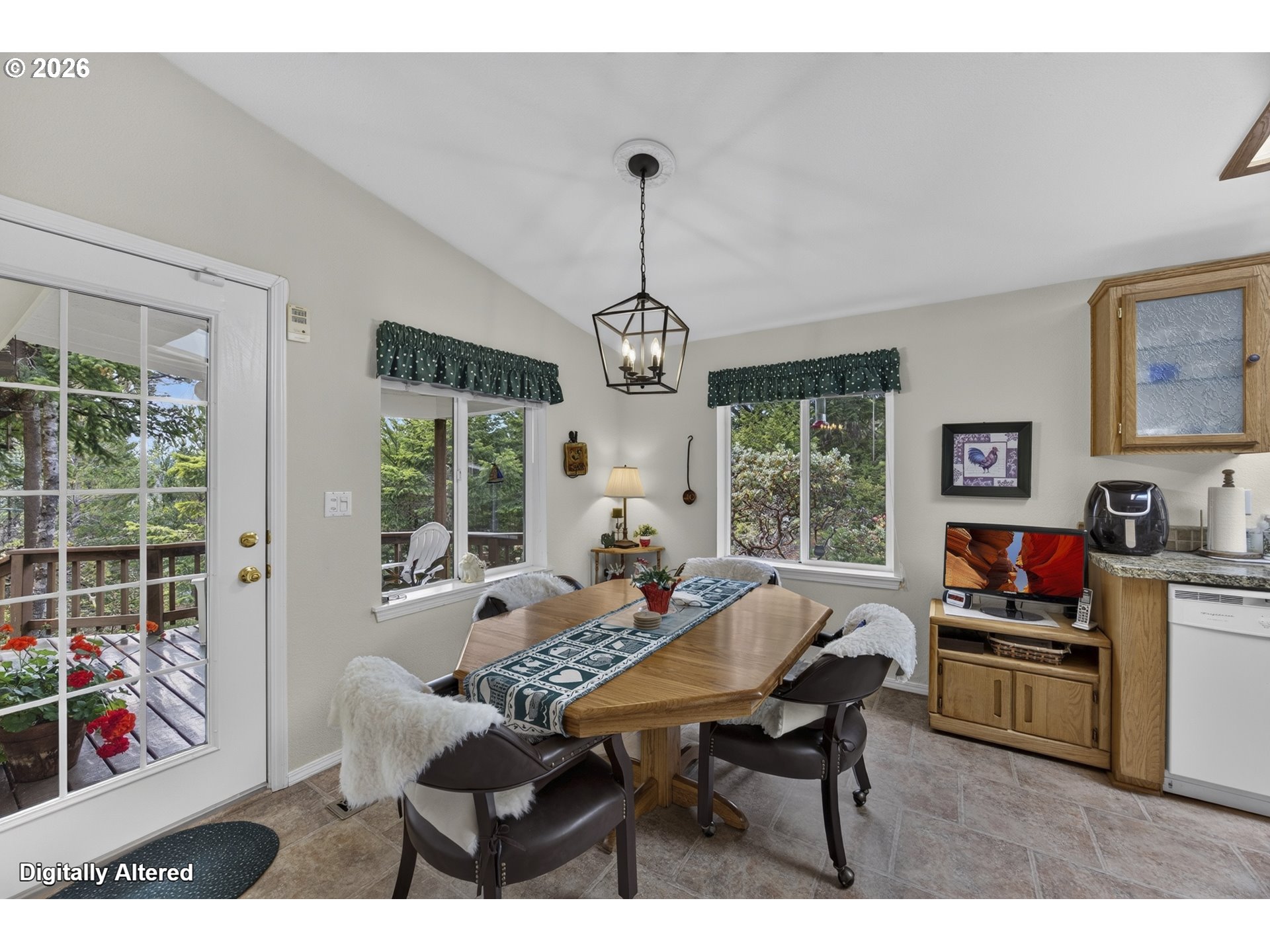 621 Glenbrook Cir Property Photo 14