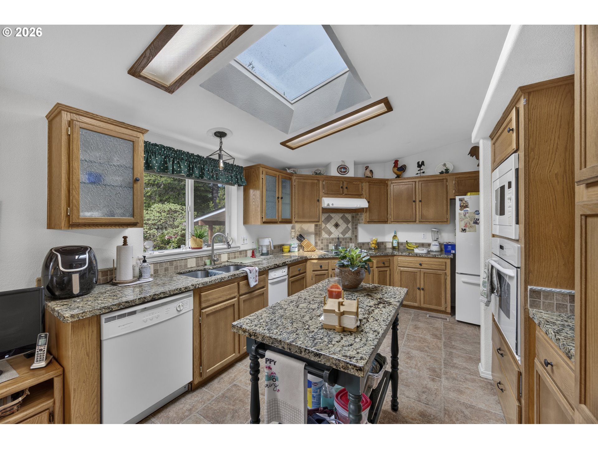 621 Glenbrook Cir Property Photo 17