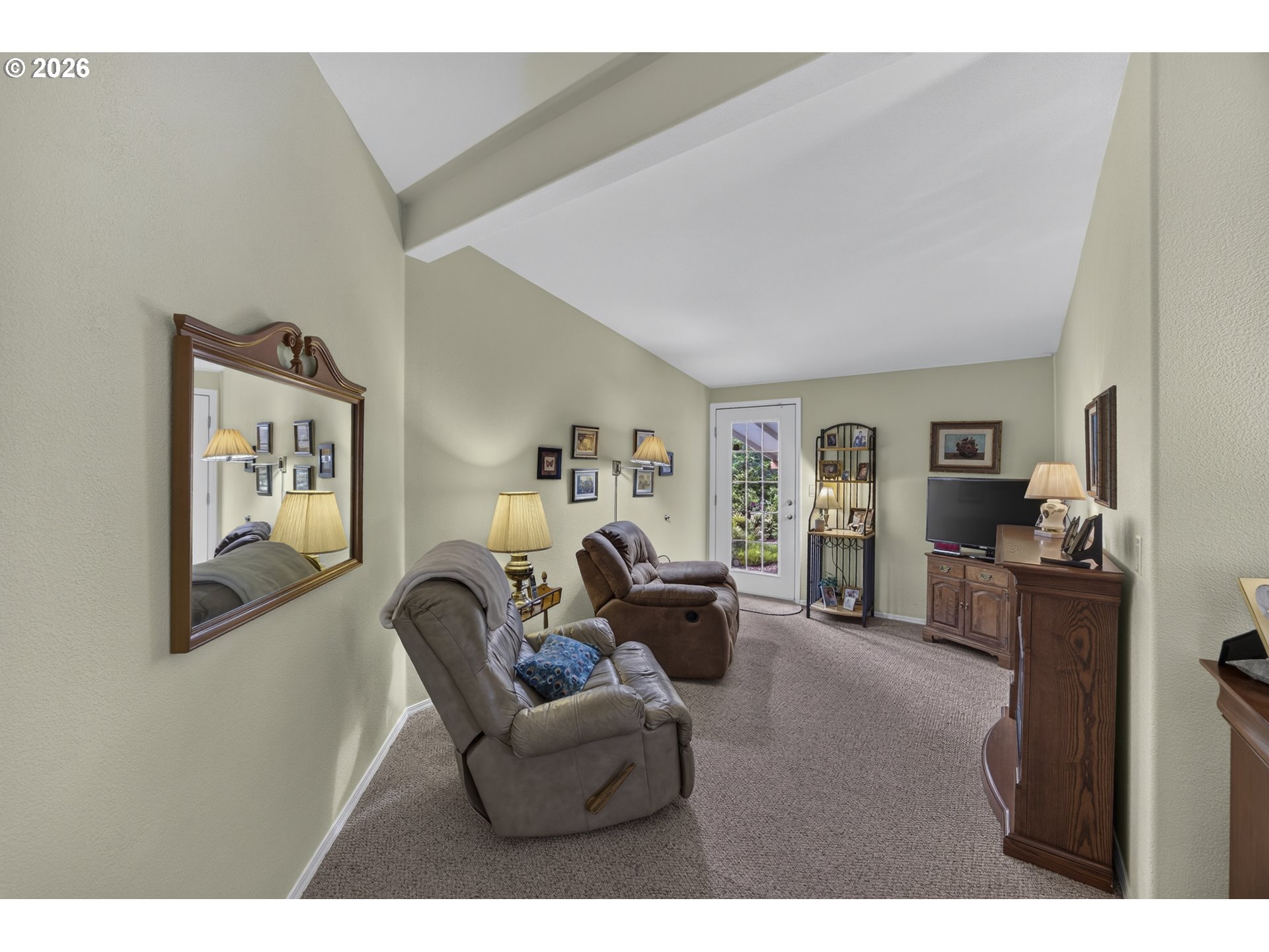 621 Glenbrook Cir Property Photo 27