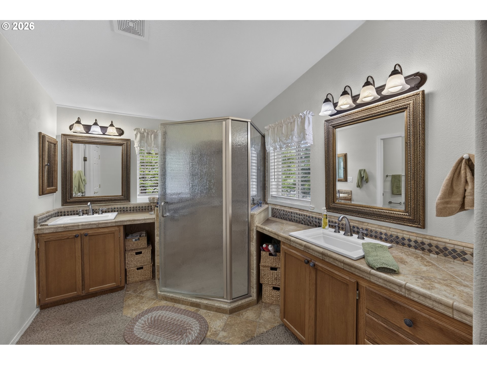 621 Glenbrook Cir Property Photo 31