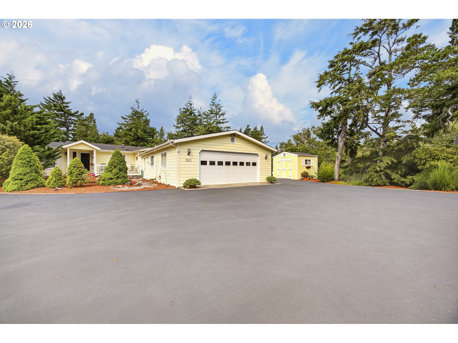 621 Glenbrook Cir Property Photo 40