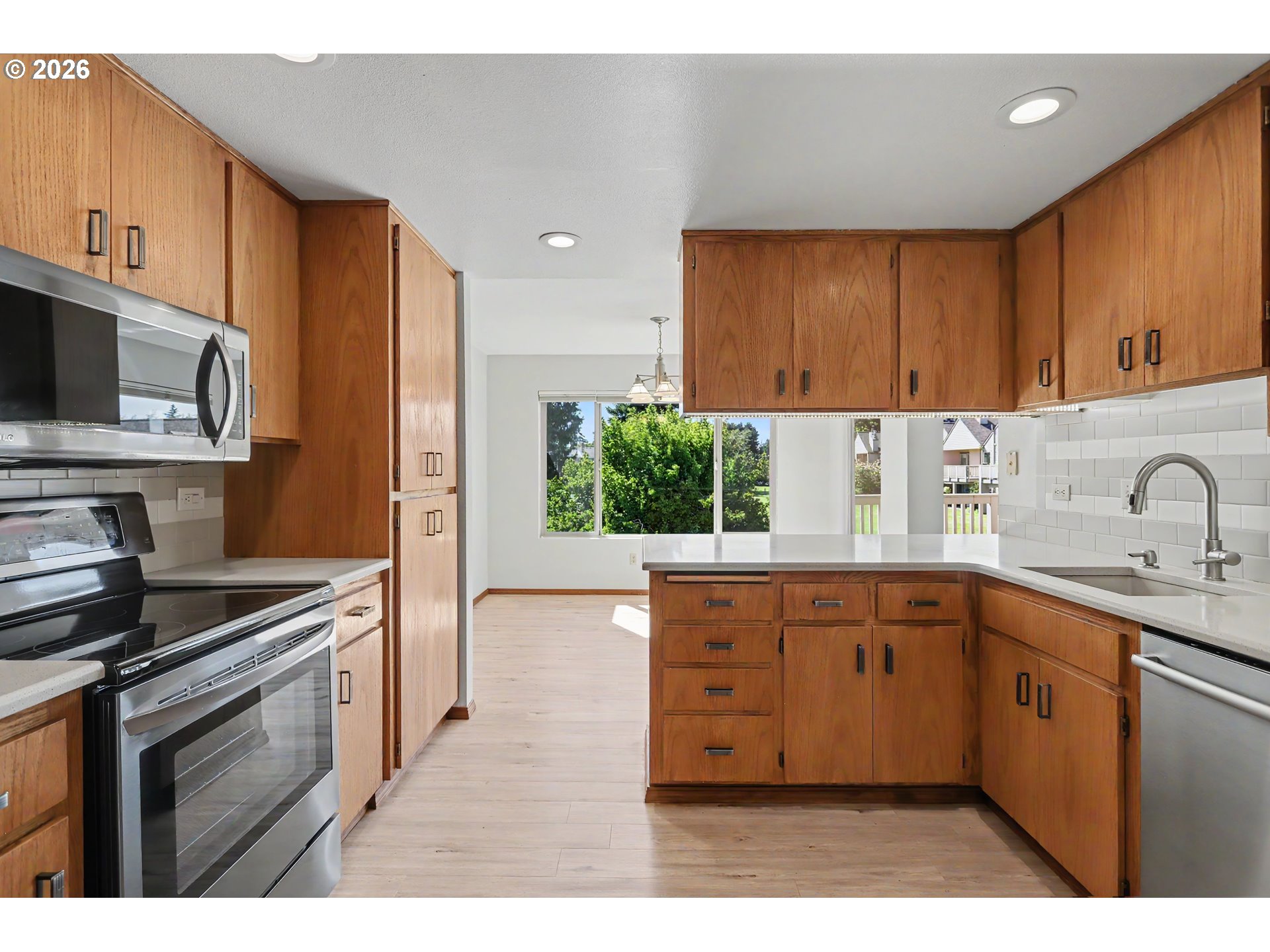 2314 Se Baypoint Dr 88 Property Photo 13