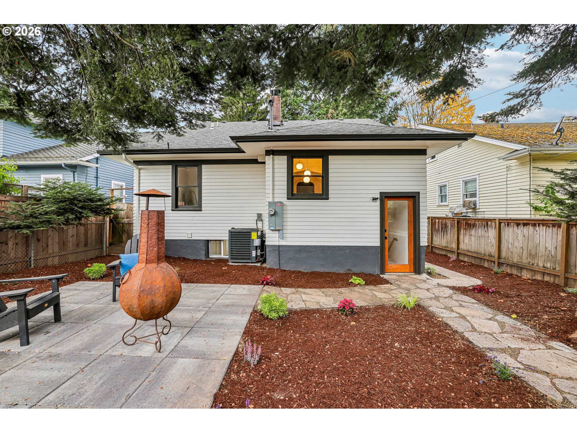 2212 Se Tamarack Ave Property Photo 37