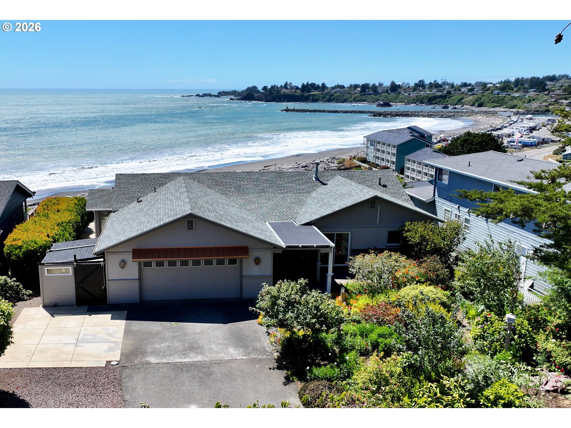 15954 Short Way Property Photo 1