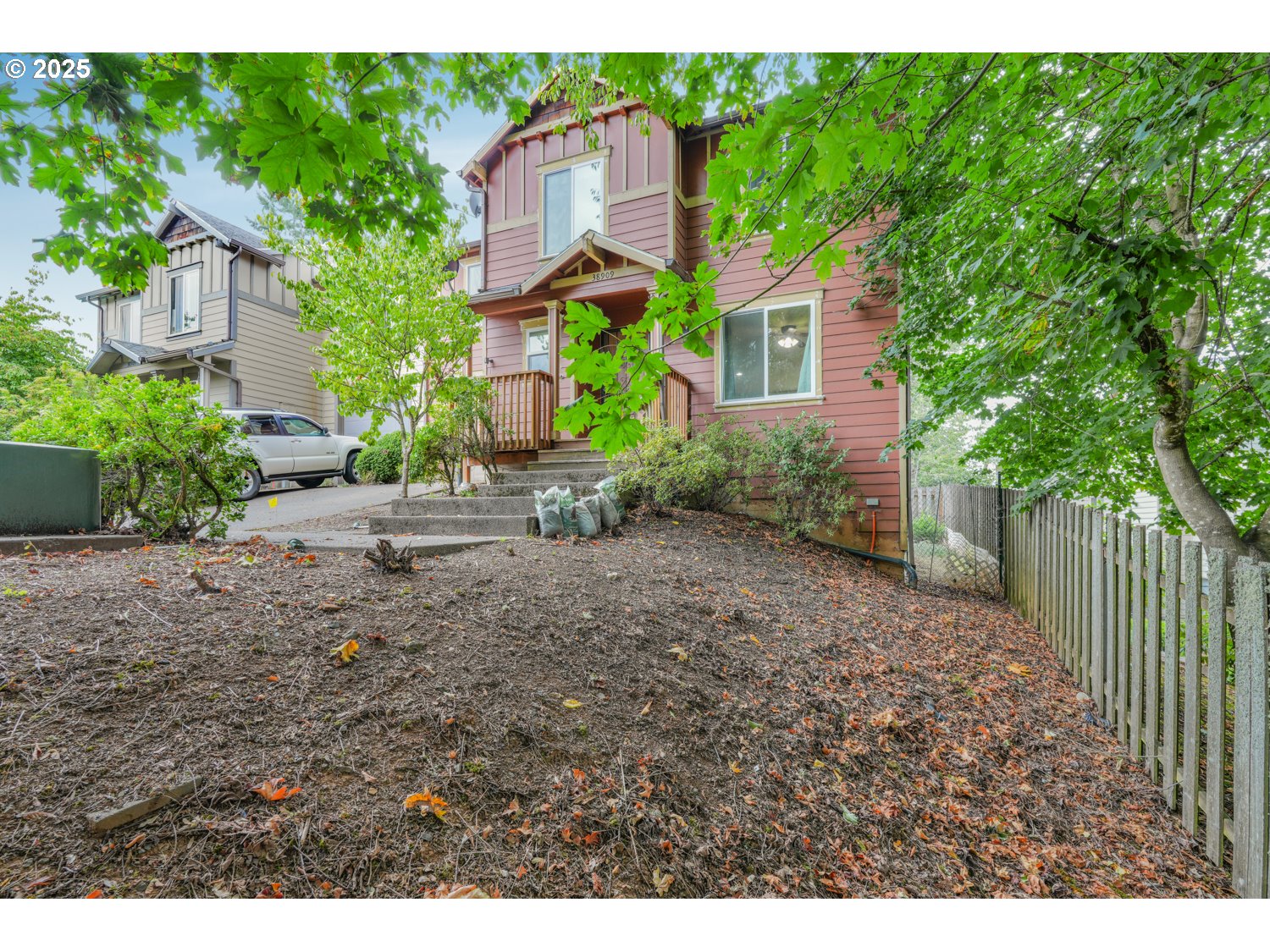 38909 Sandy Heights St Property Photo 1