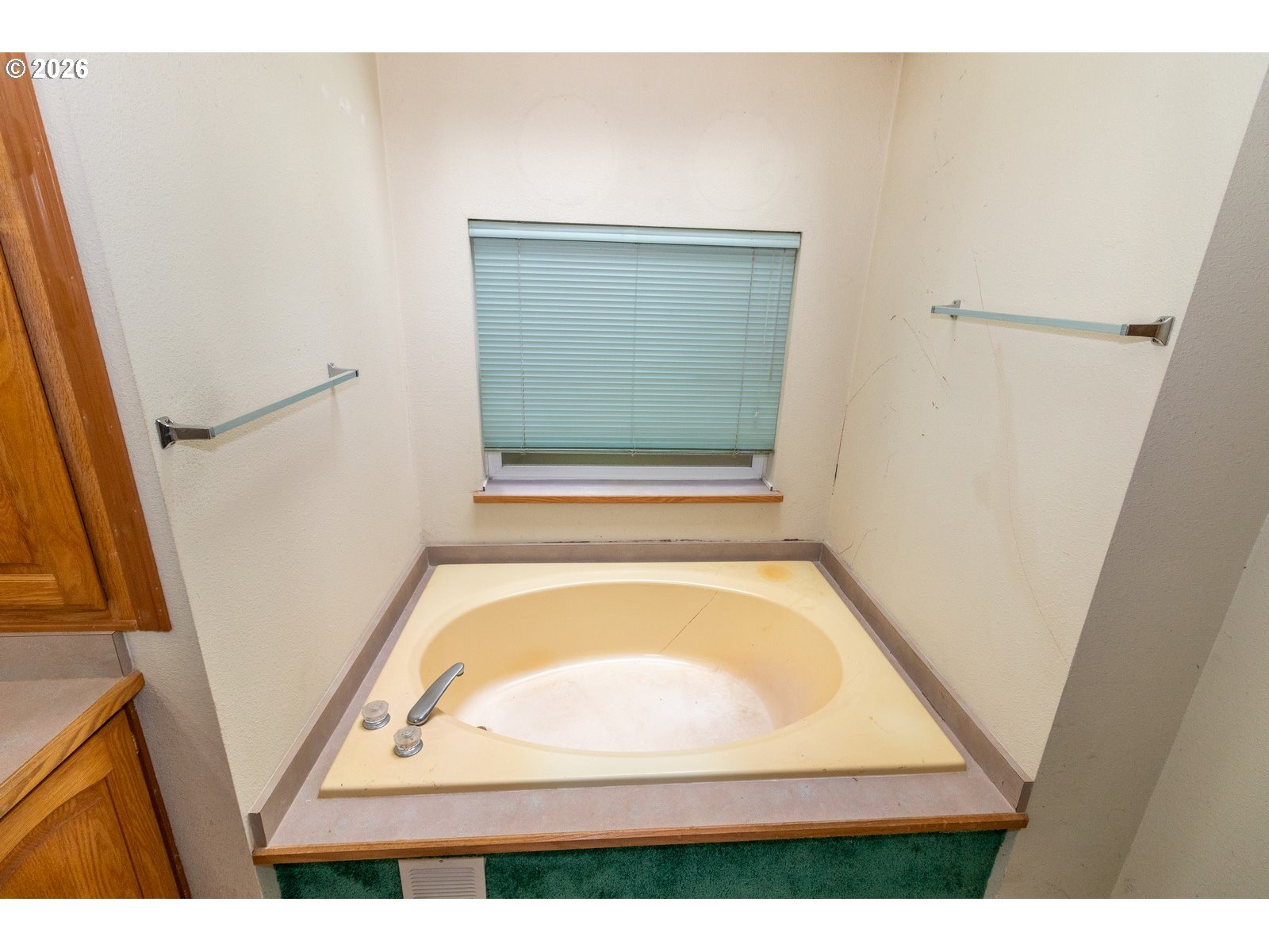 240 Munsel Creek Loop Property Photo 29
