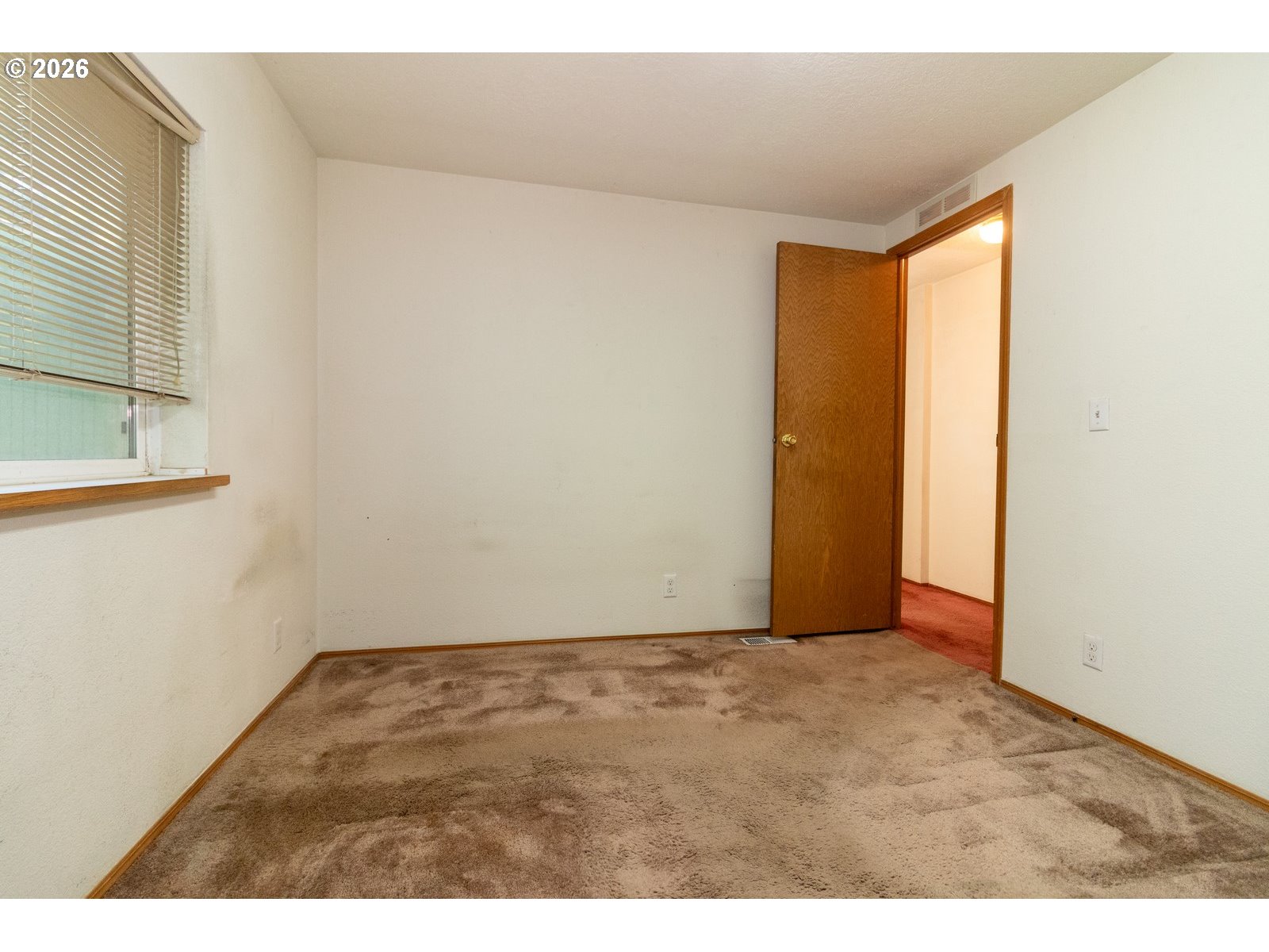 240 Munsel Creek Loop Property Photo 32