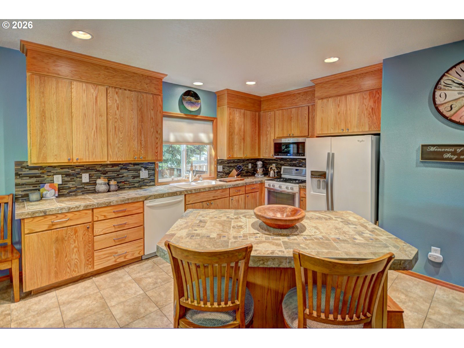 90571 Lake View Rd Property Photo 5