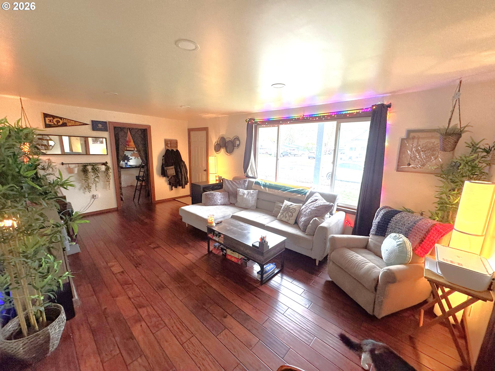 1220 Valley Ave Property Photo 3
