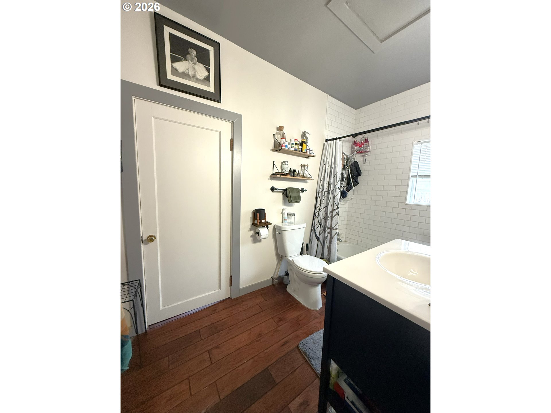1220 Valley Ave Property Photo 12
