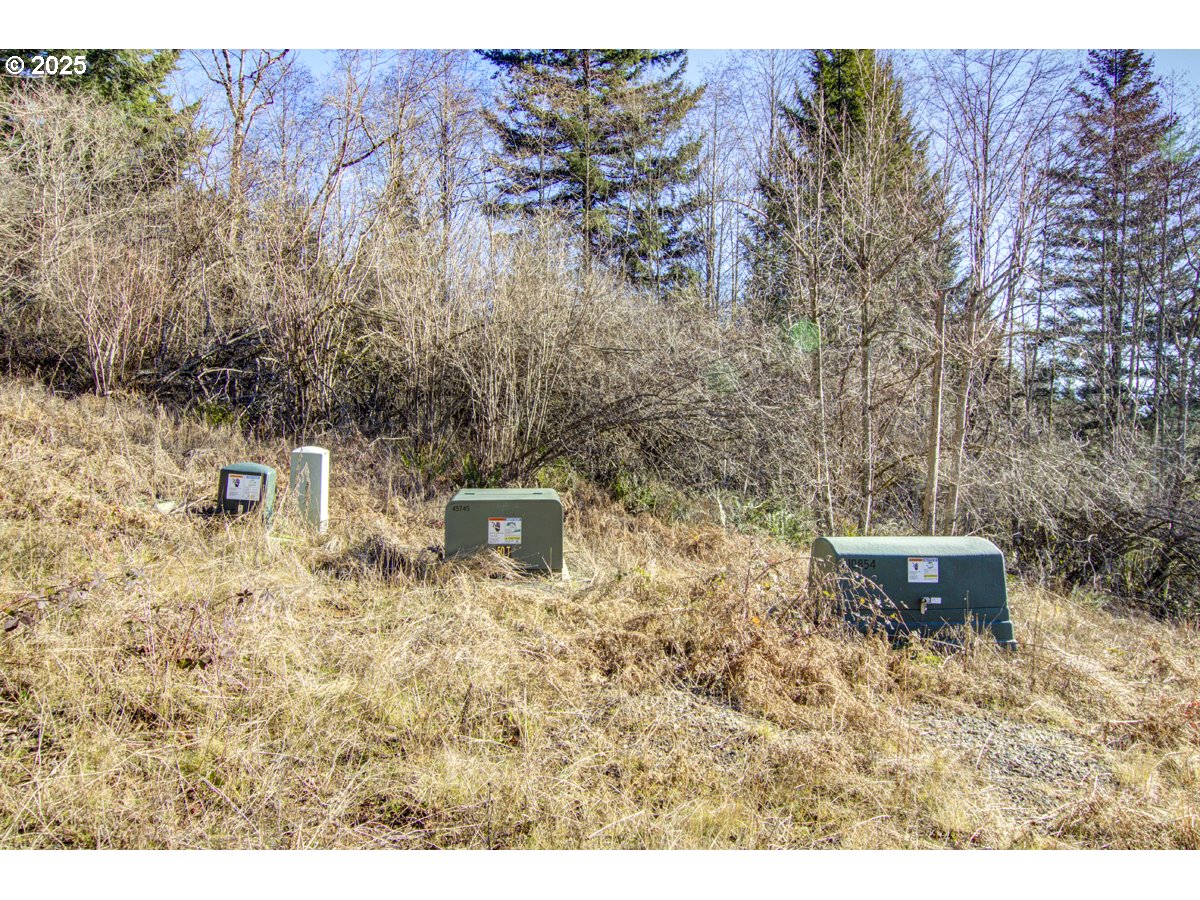 Ne Hancock Rd 1 Property Photo 10