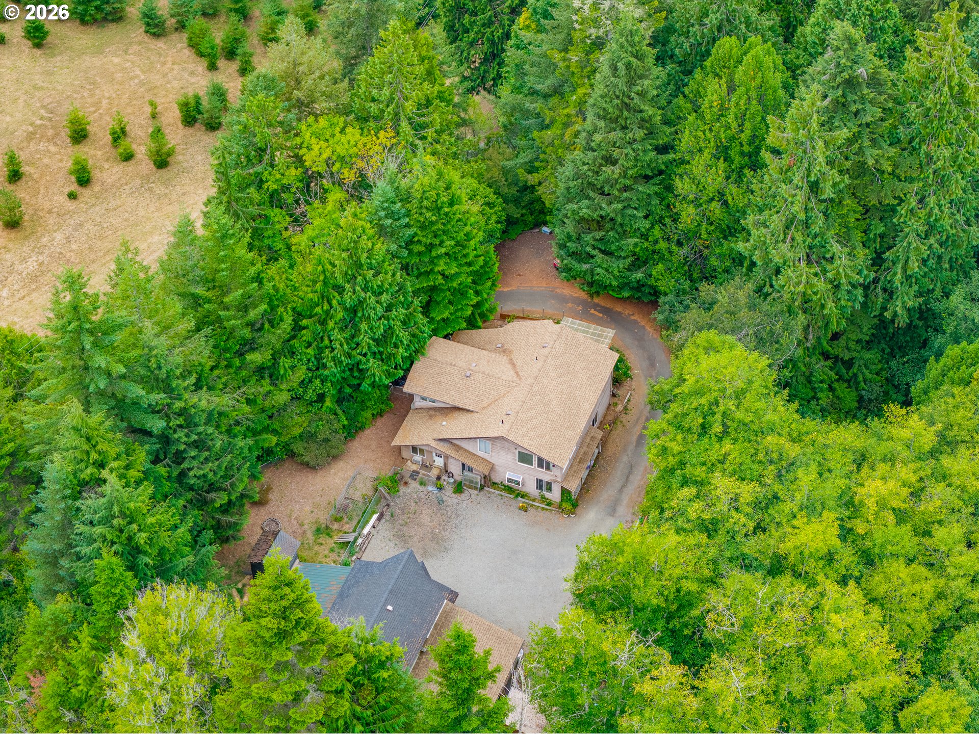 2100 Shelley Rd Property Photo 4