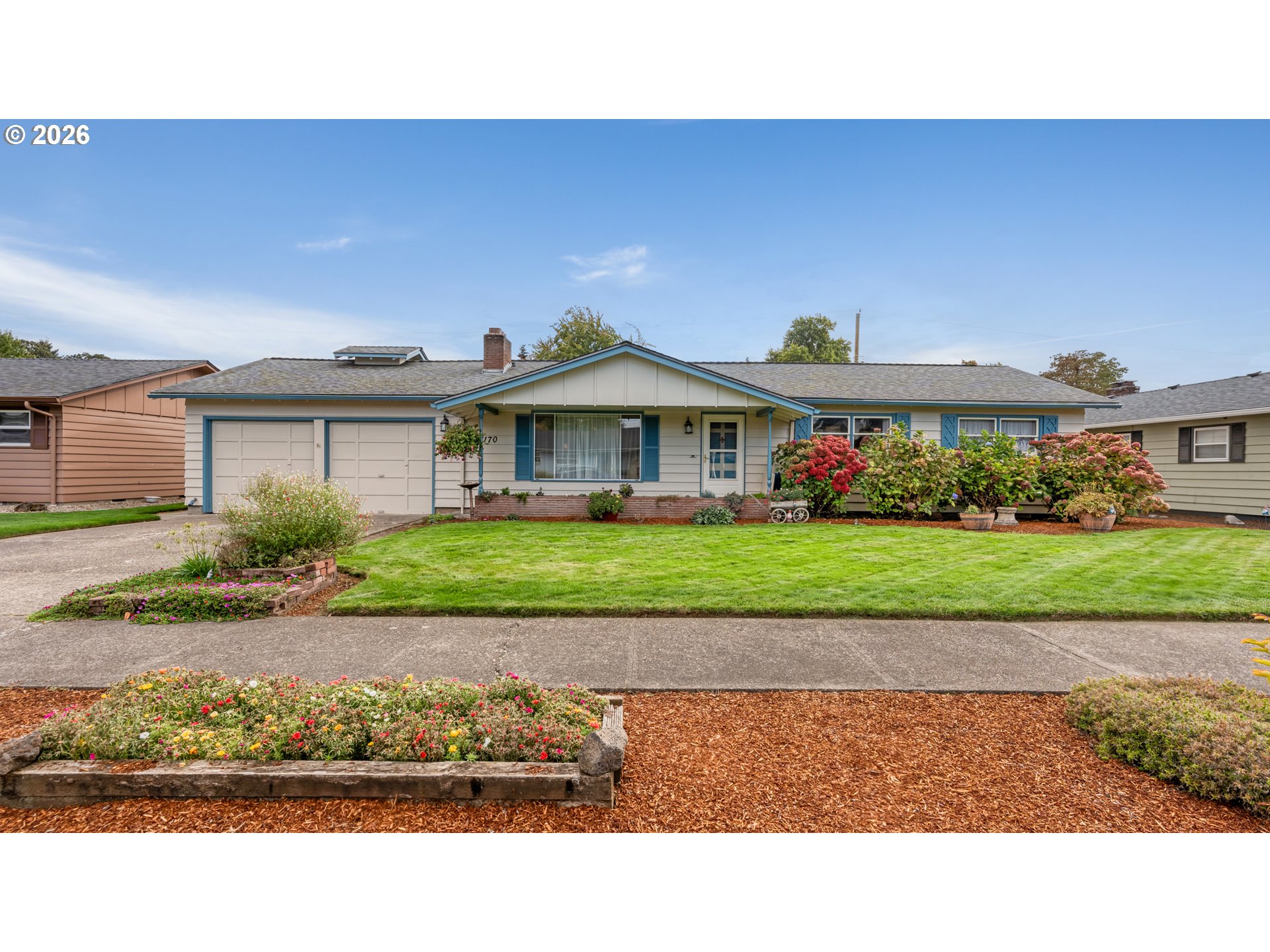 1170 Ivy Way Ne Property Photo 1