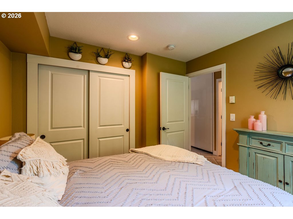 4 Touchstone 146 Property Photo 19