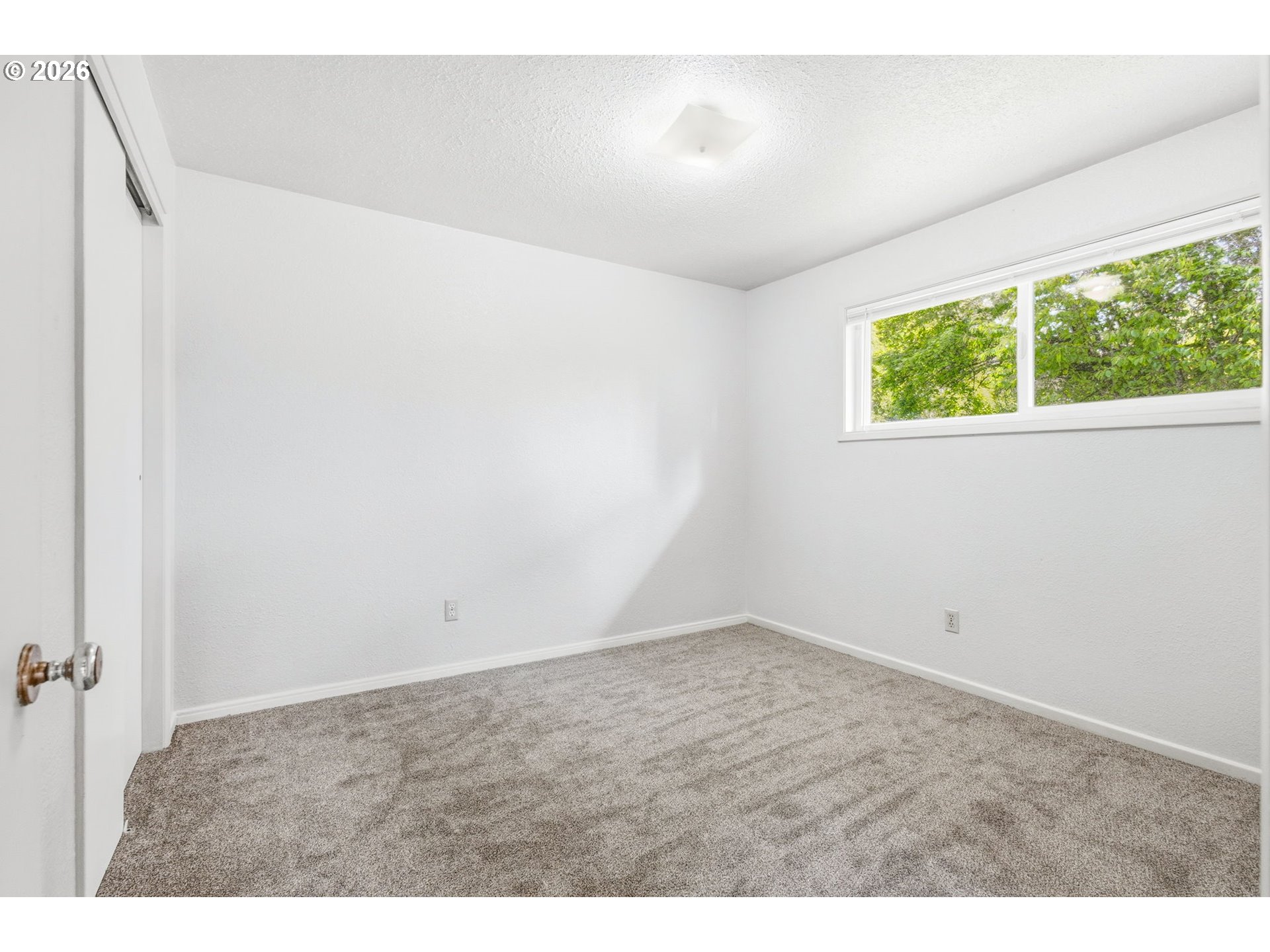 1121 Spruce St Property Photo 11