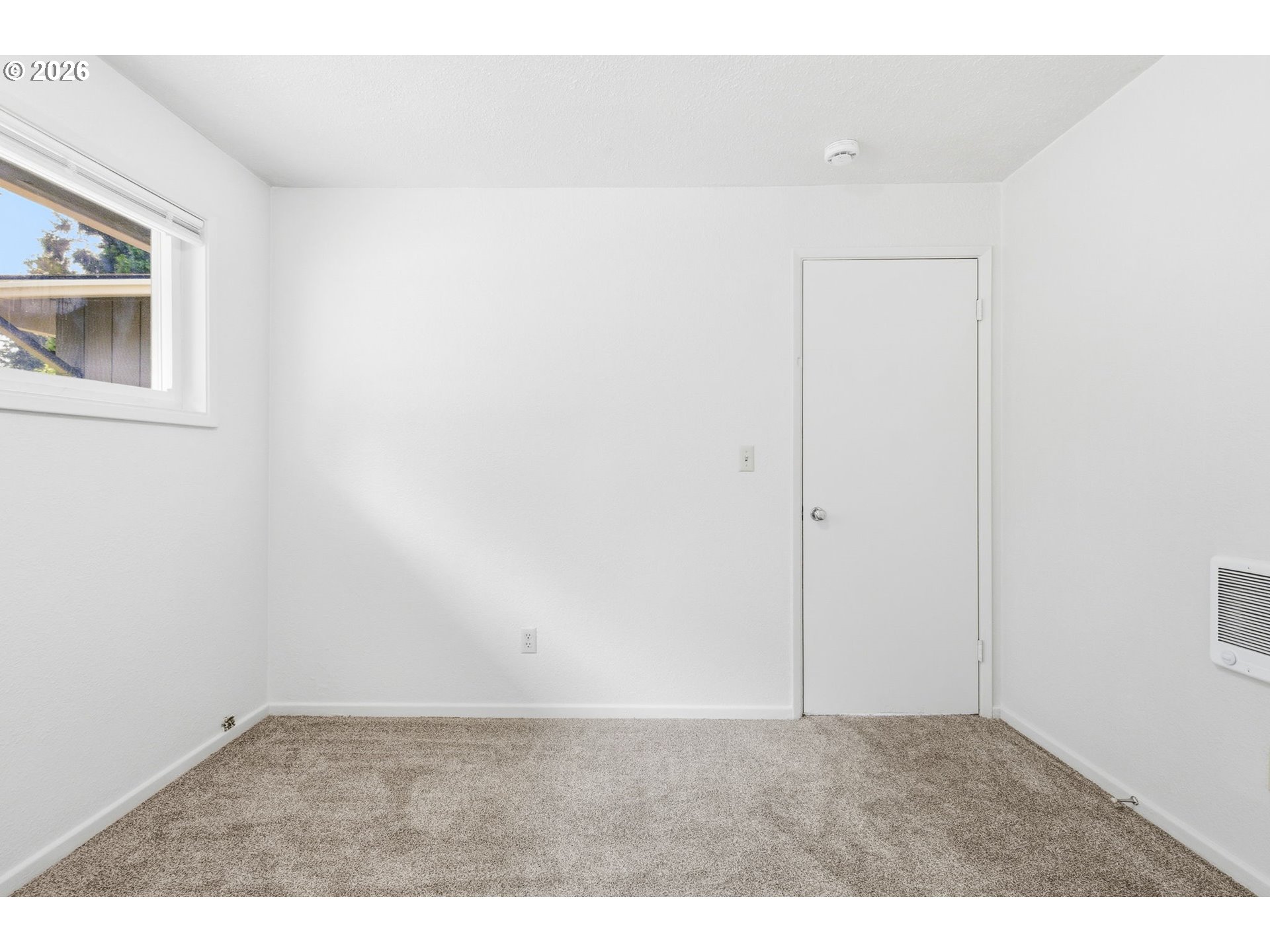 1121 Spruce St Property Photo 12