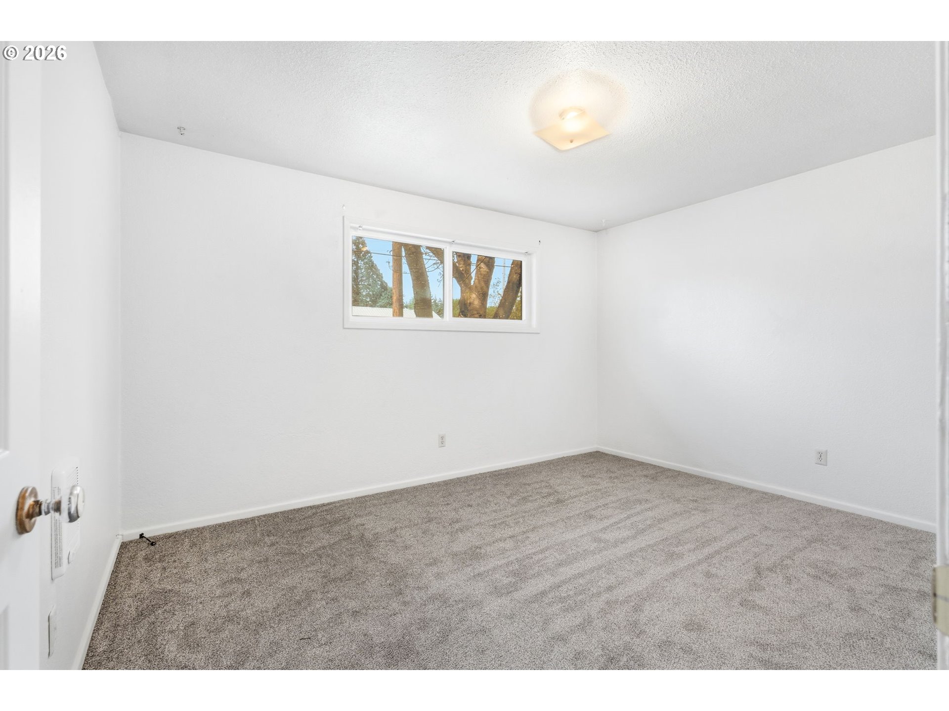 1121 Spruce St Property Photo 13