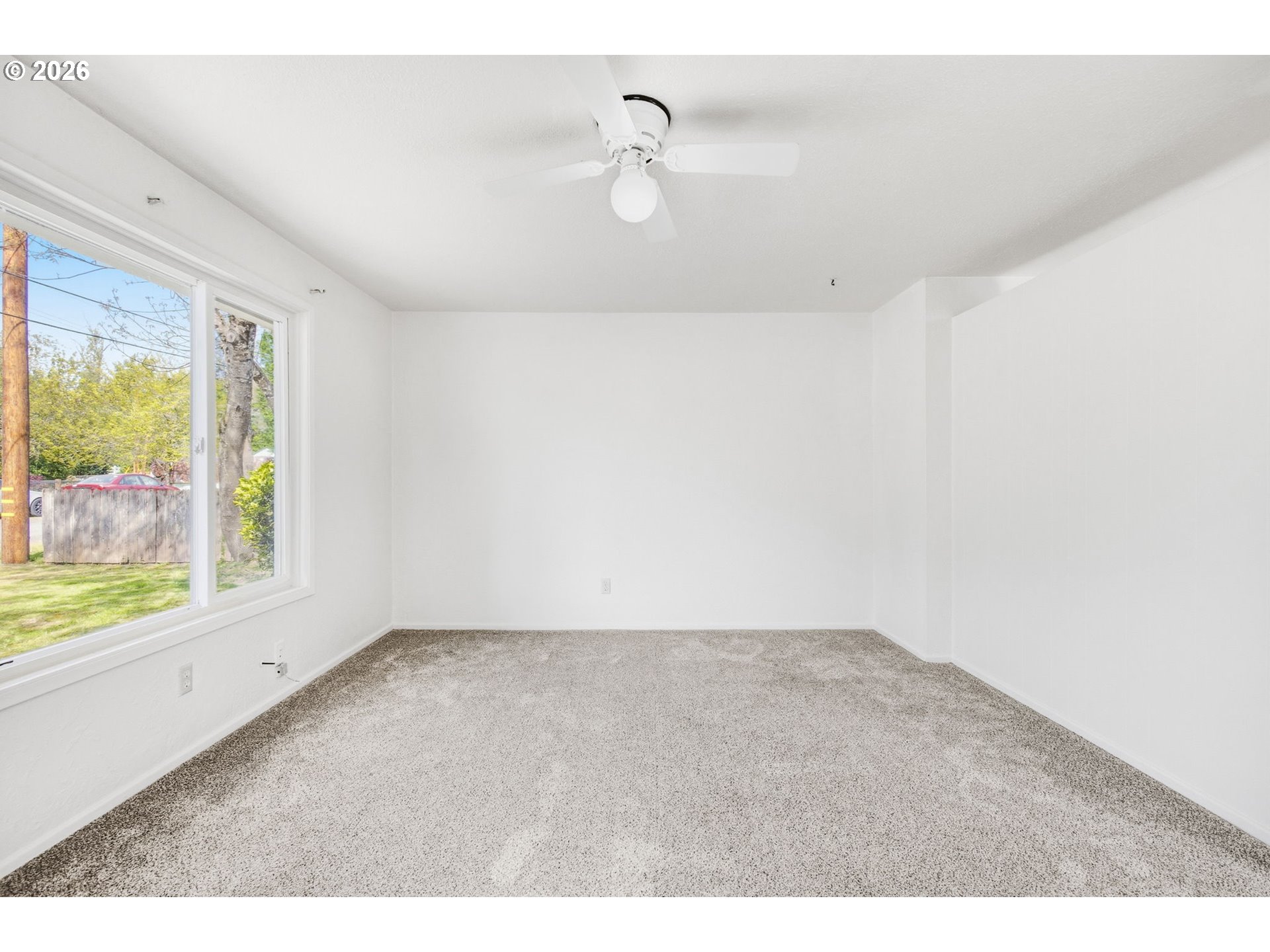 1121 Spruce St Property Photo 17