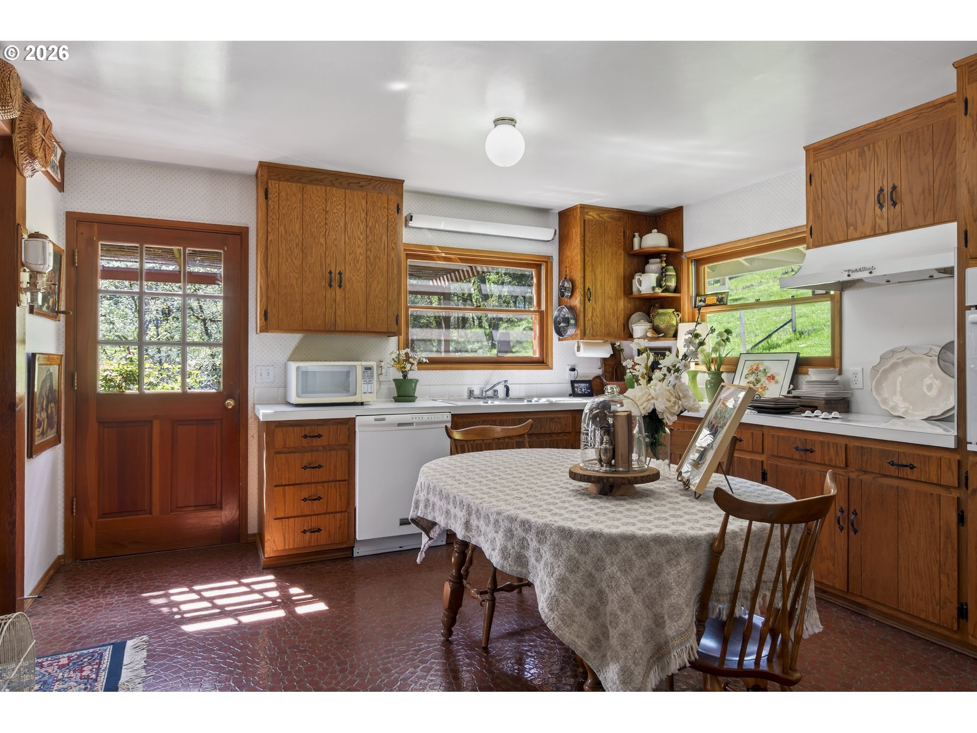 1349 Willis Creek Rd Property Photo 15
