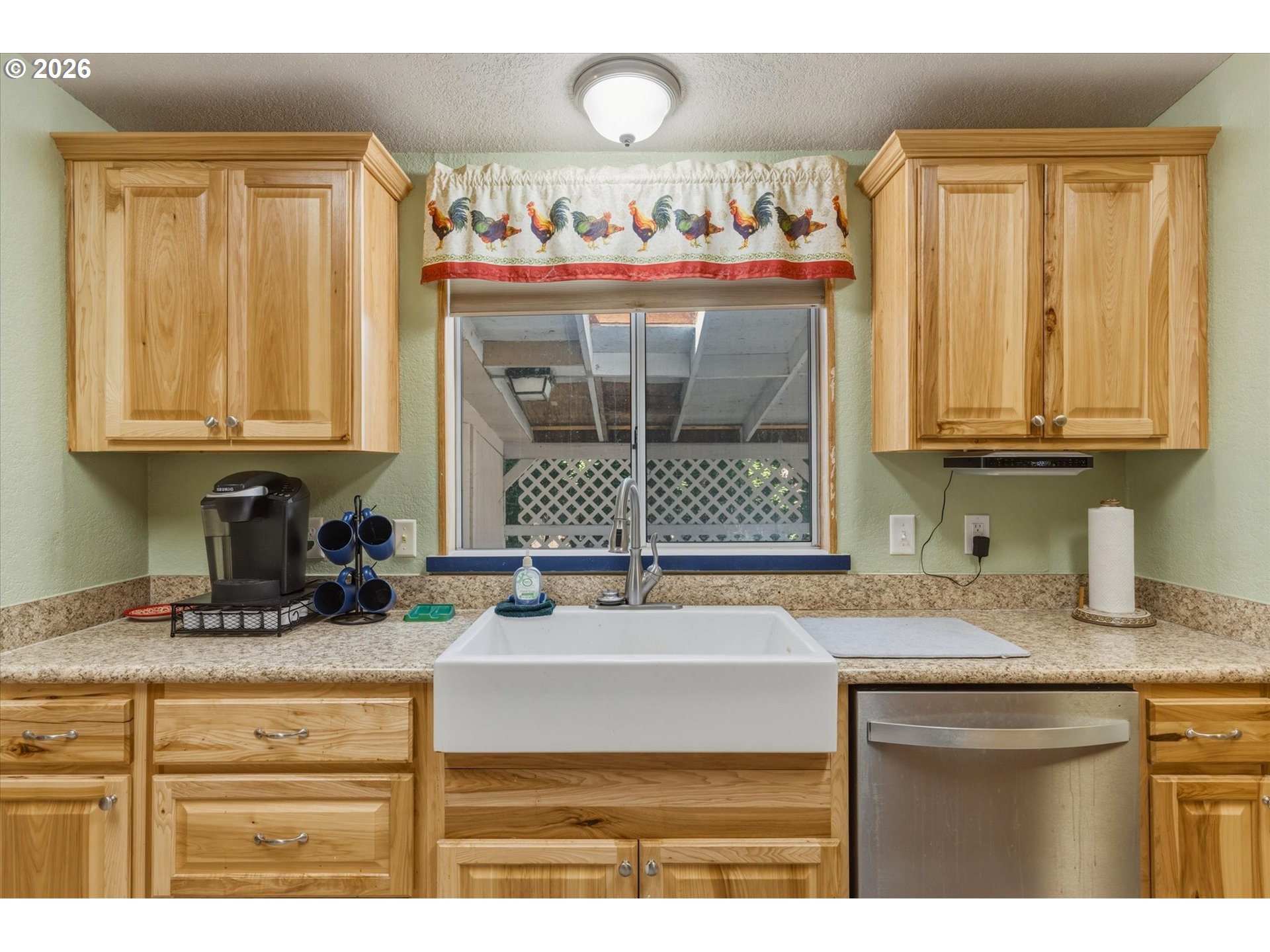 333 Franklin Pl Property Photo 11