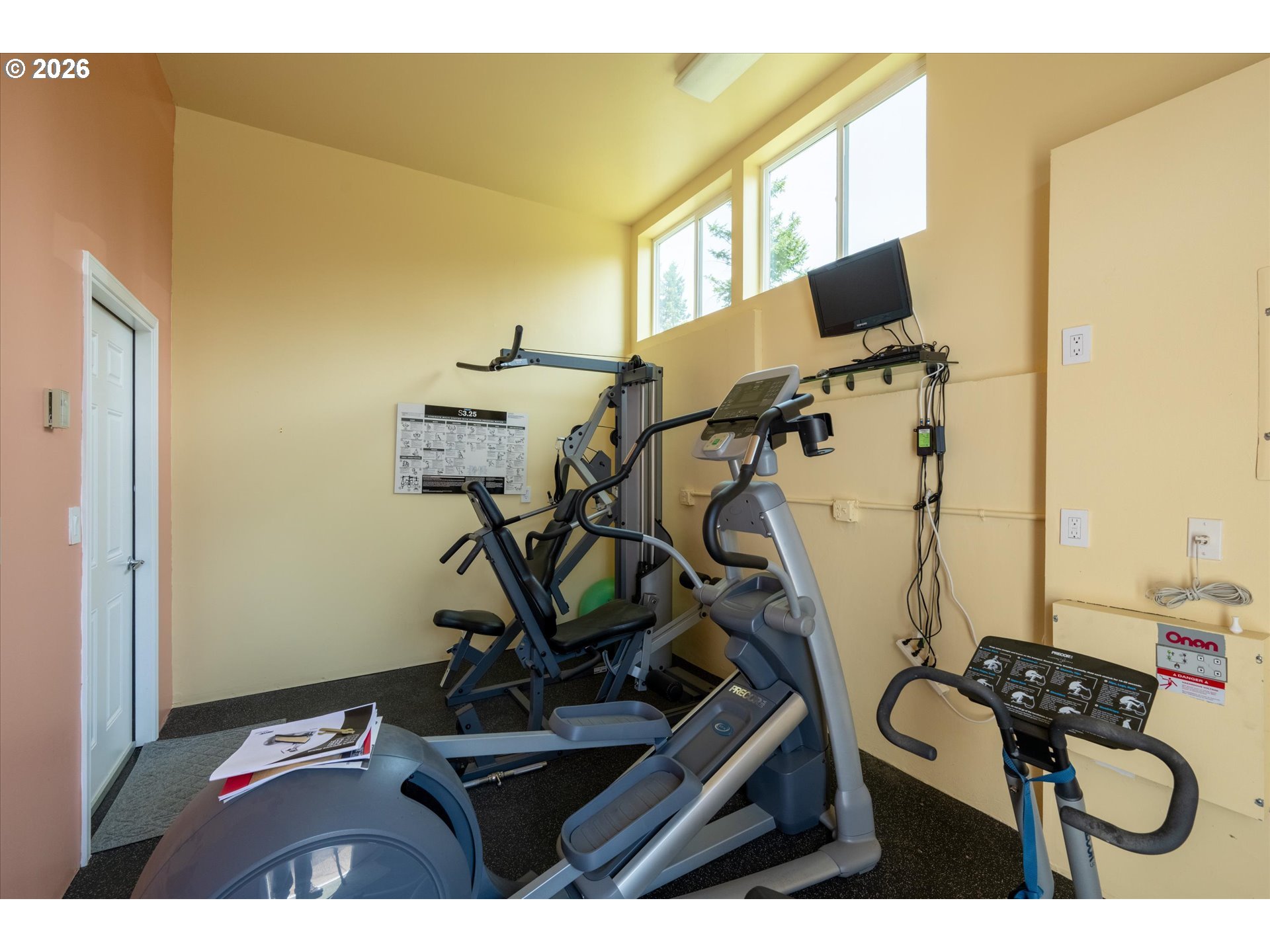 45947 N Gate Creek Rd Property Photo 23