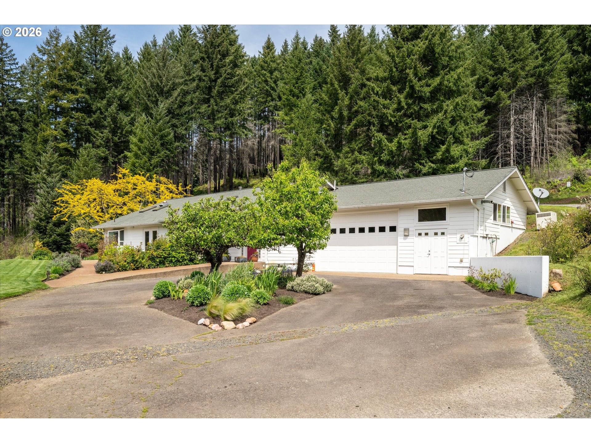 45947 N Gate Creek Rd Property Photo 24