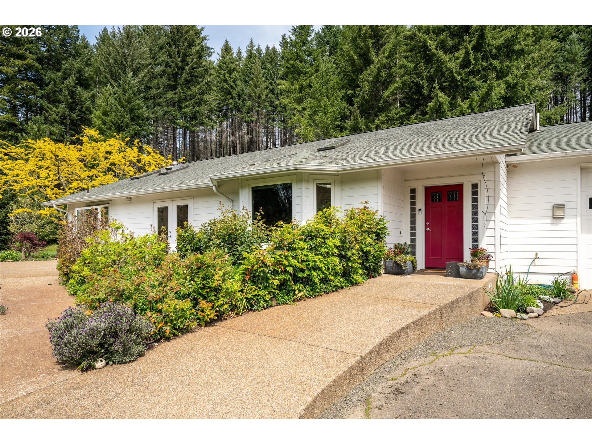 45947 N Gate Creek Rd Property Photo 25