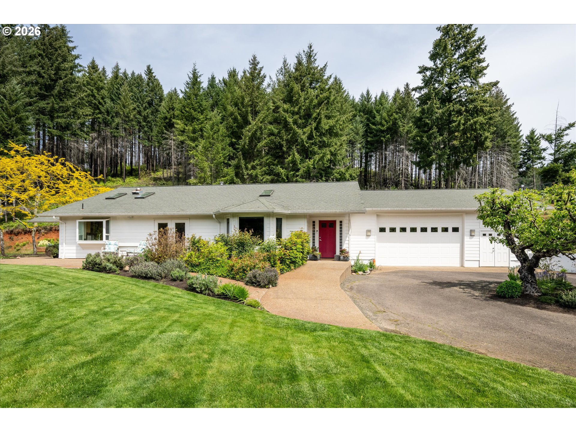45947 N Gate Creek Rd Property Photo 45