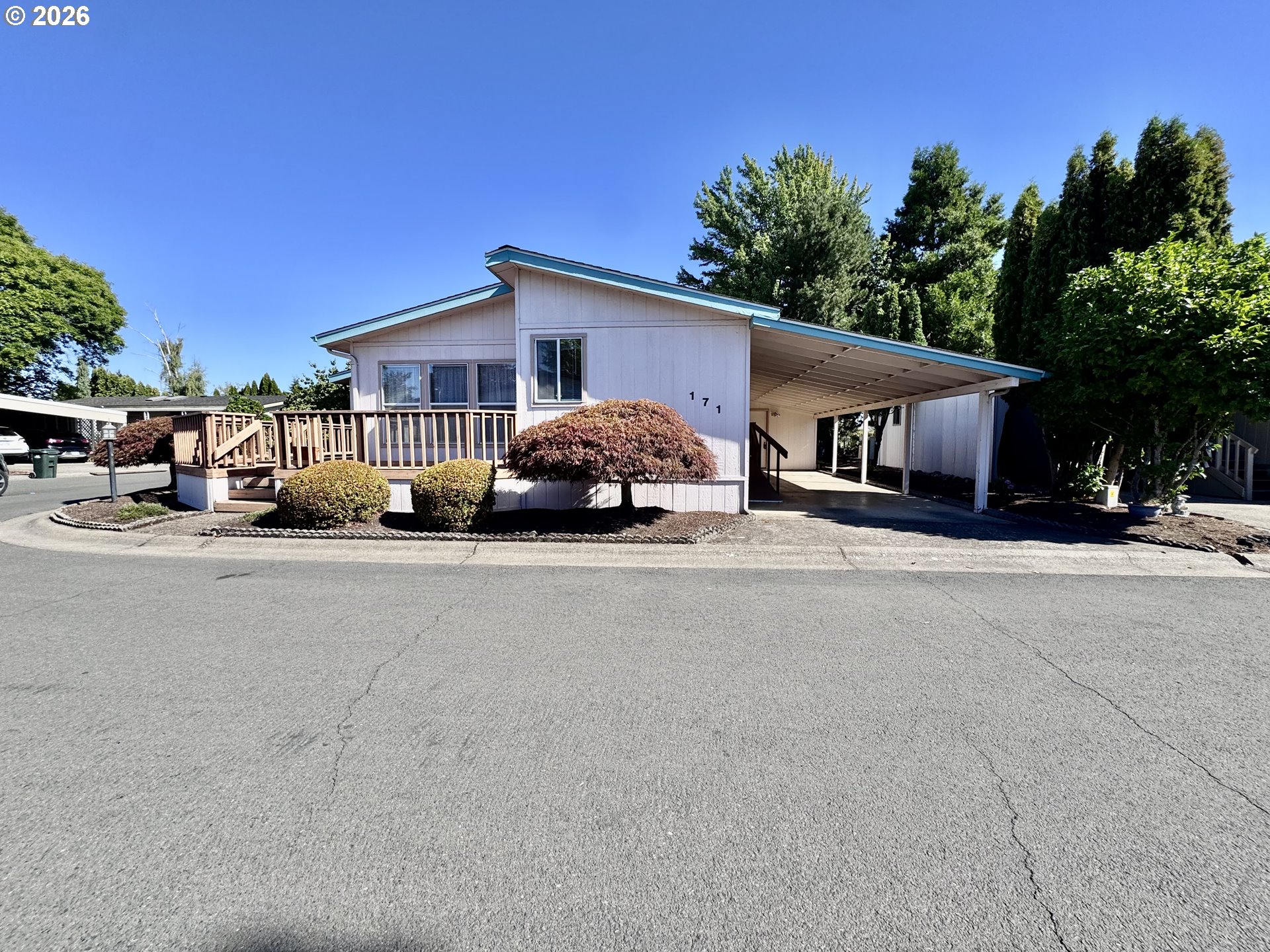 1800 Lakewood Ct 171 Property Photo 1