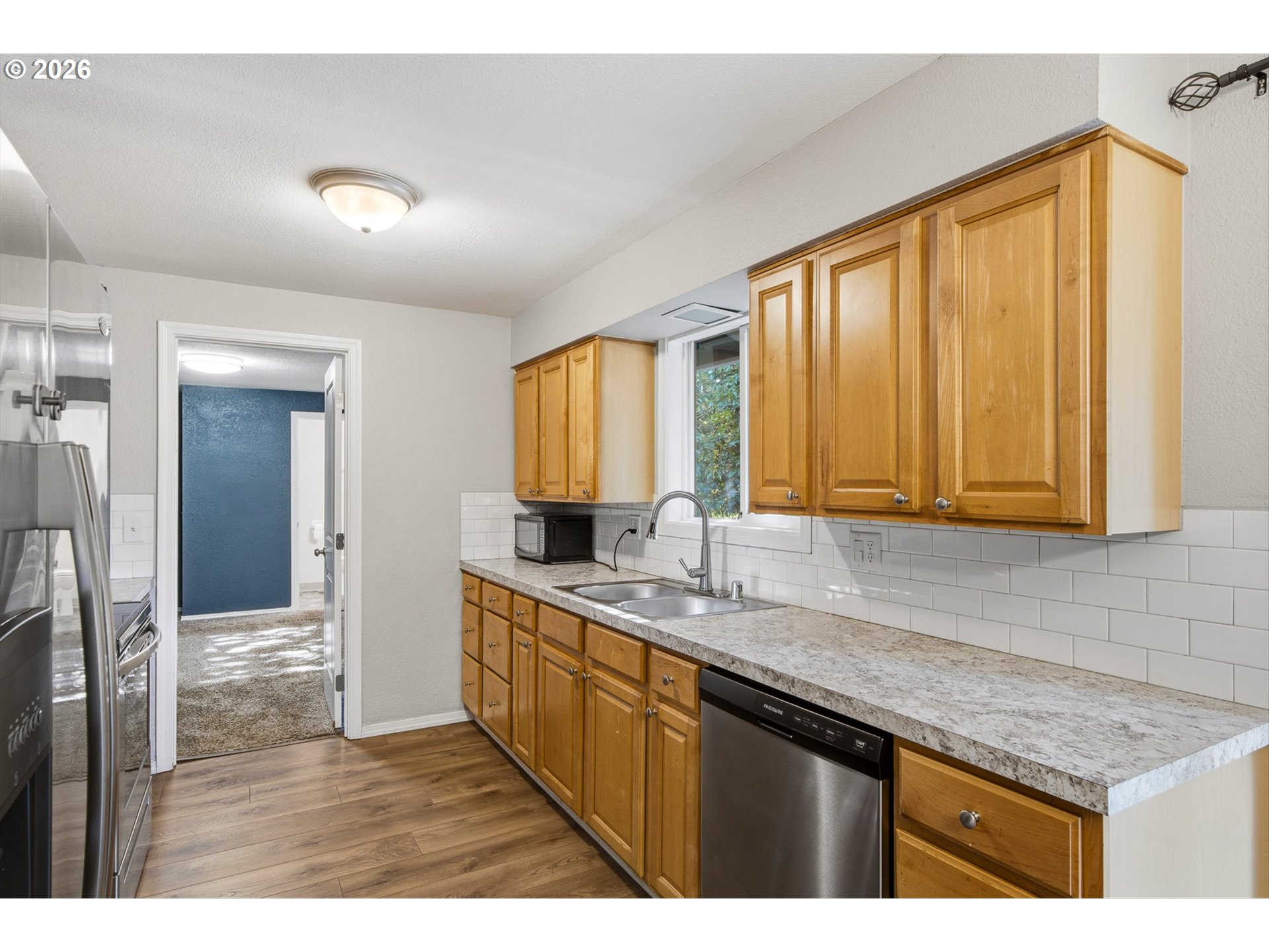826 B St Property Photo 10