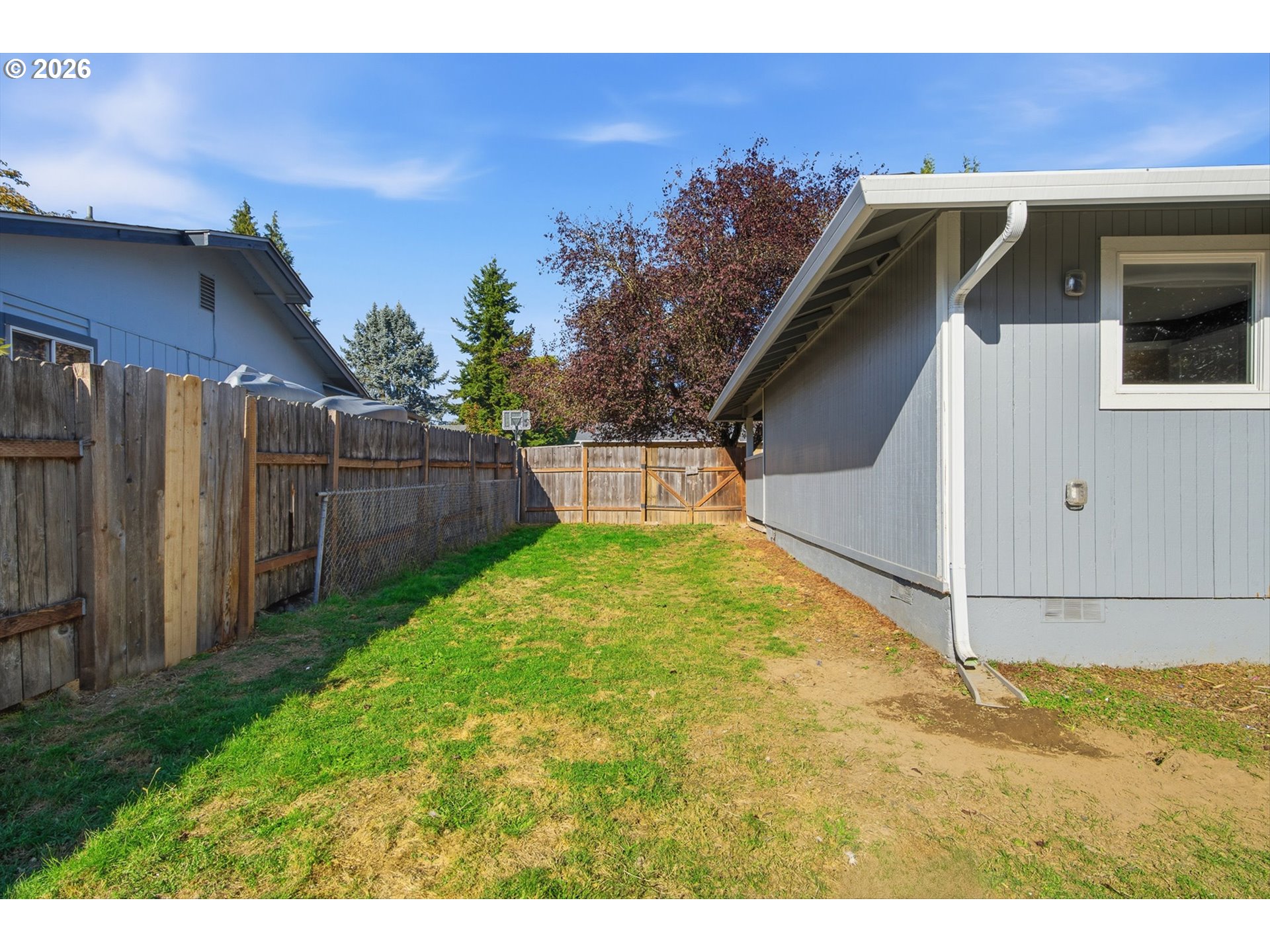 826 B St Property Photo 24