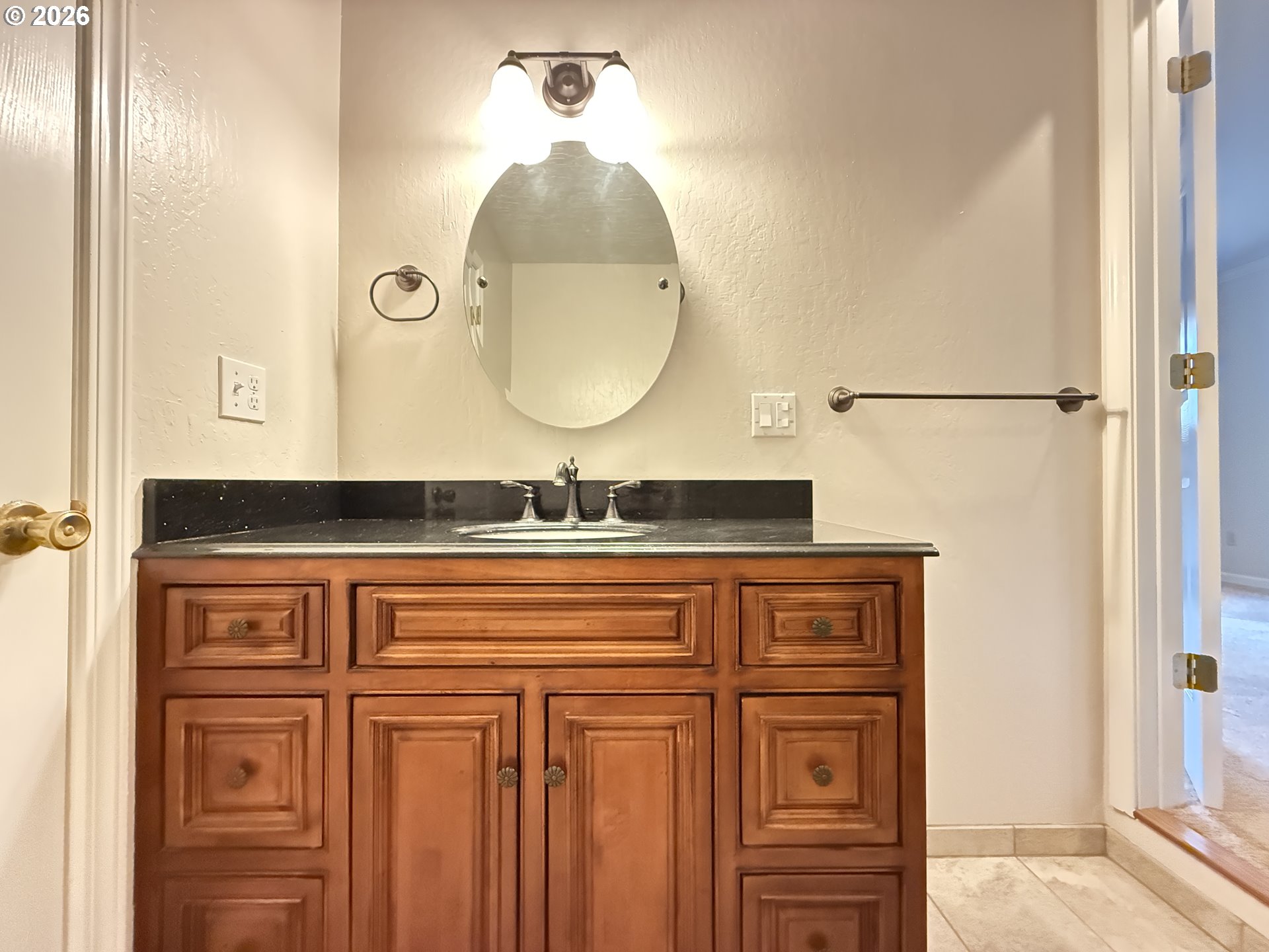 104 Pioneer Place Property Photo 9
