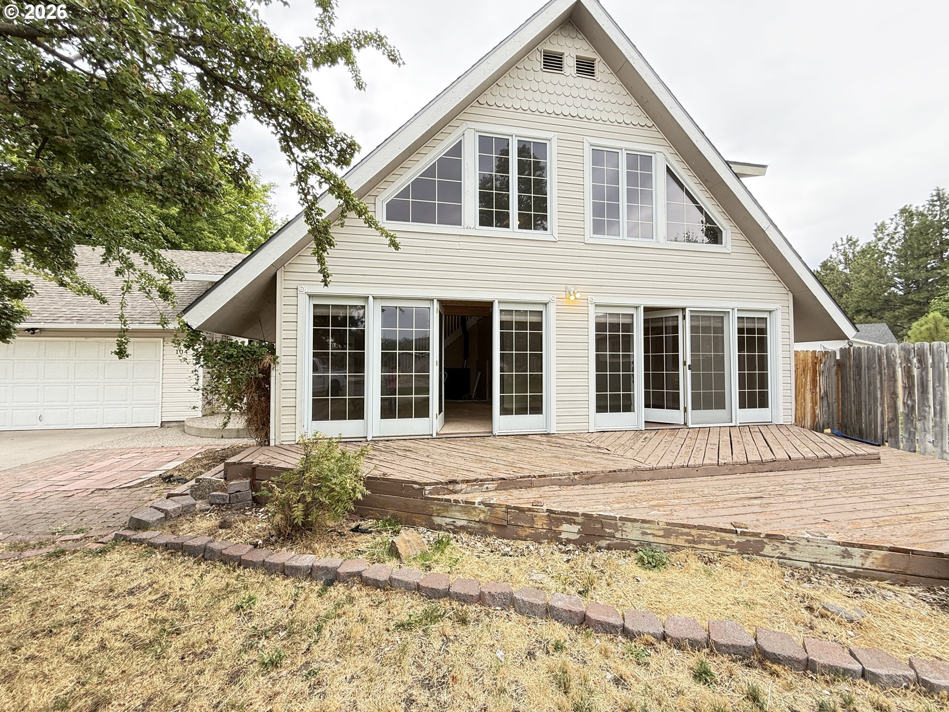 104 Pioneer Place Property Photo 23