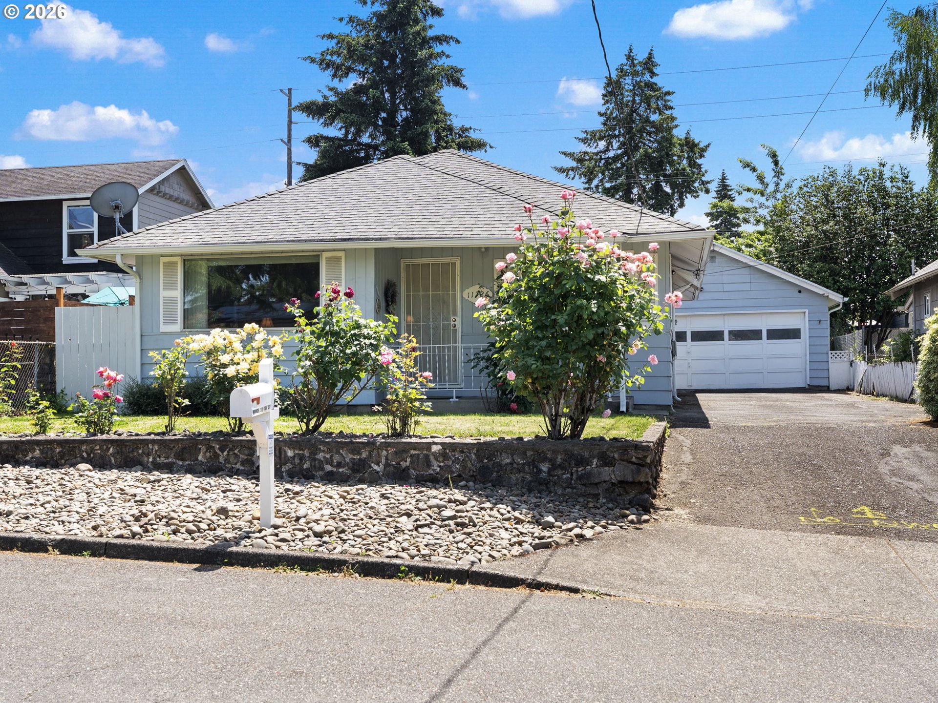 11726 Se Oak St Property Photo 1
