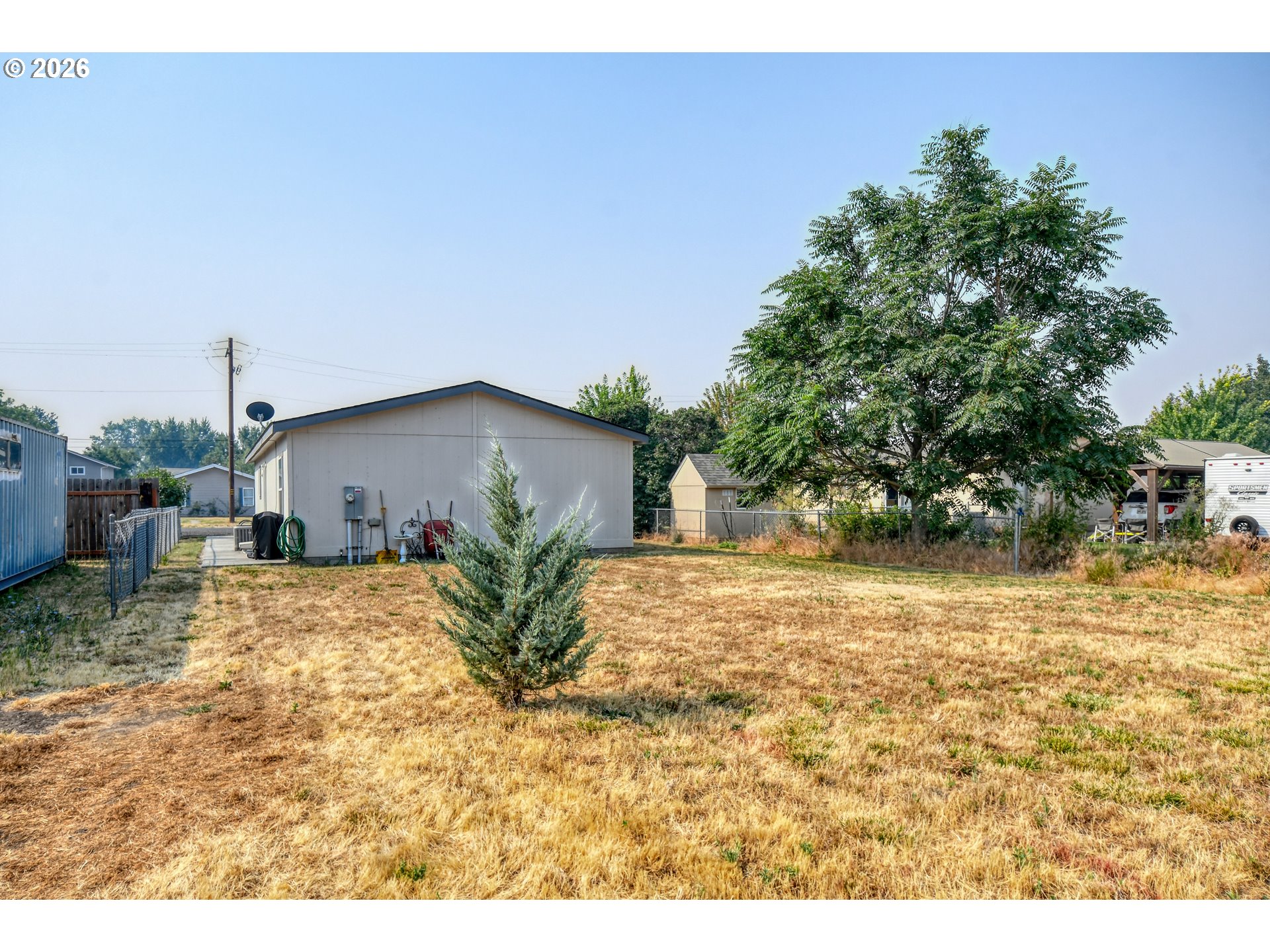 315 E College St Property Photo 28