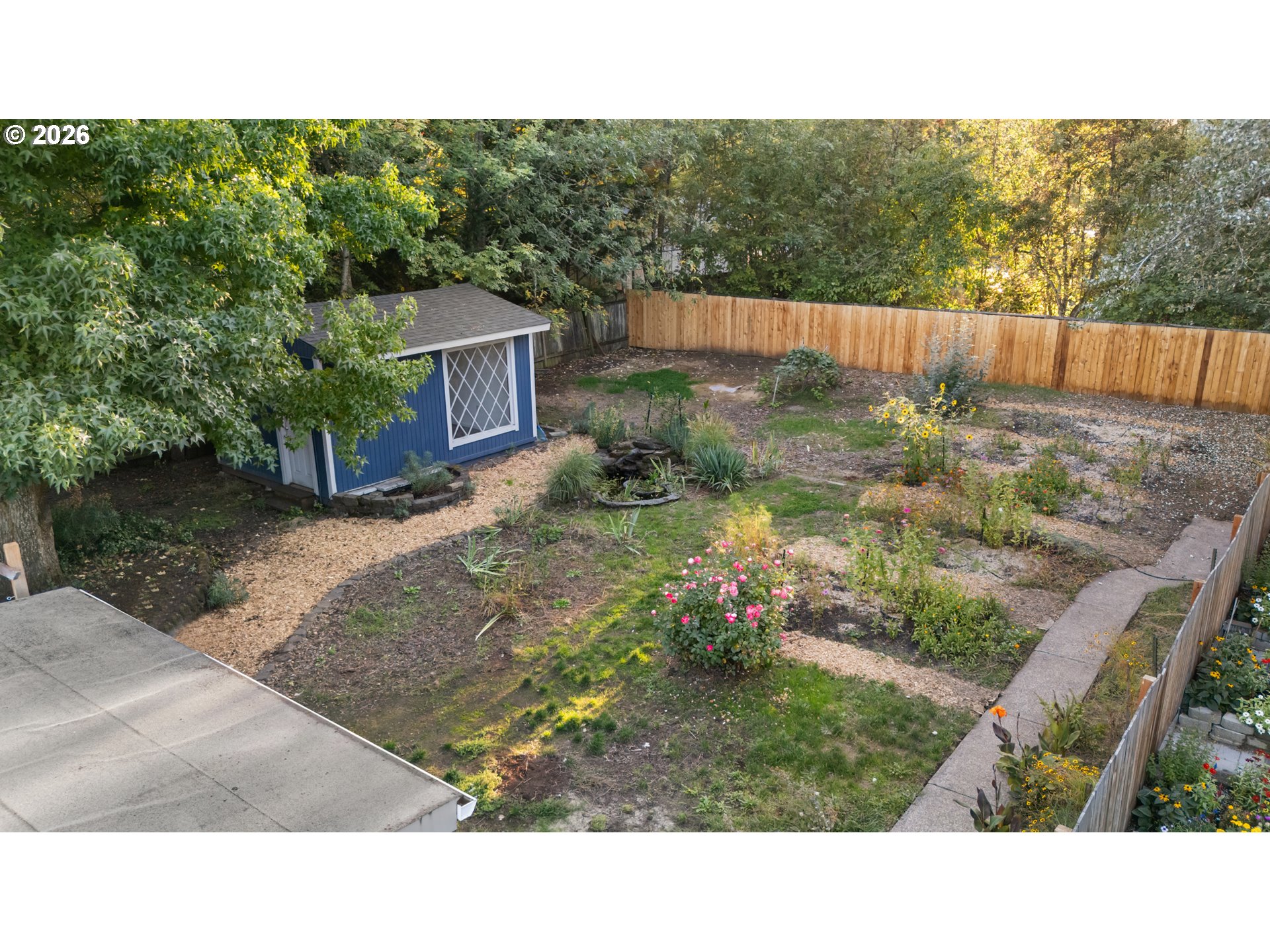 1990 Garfield St Property Photo 10