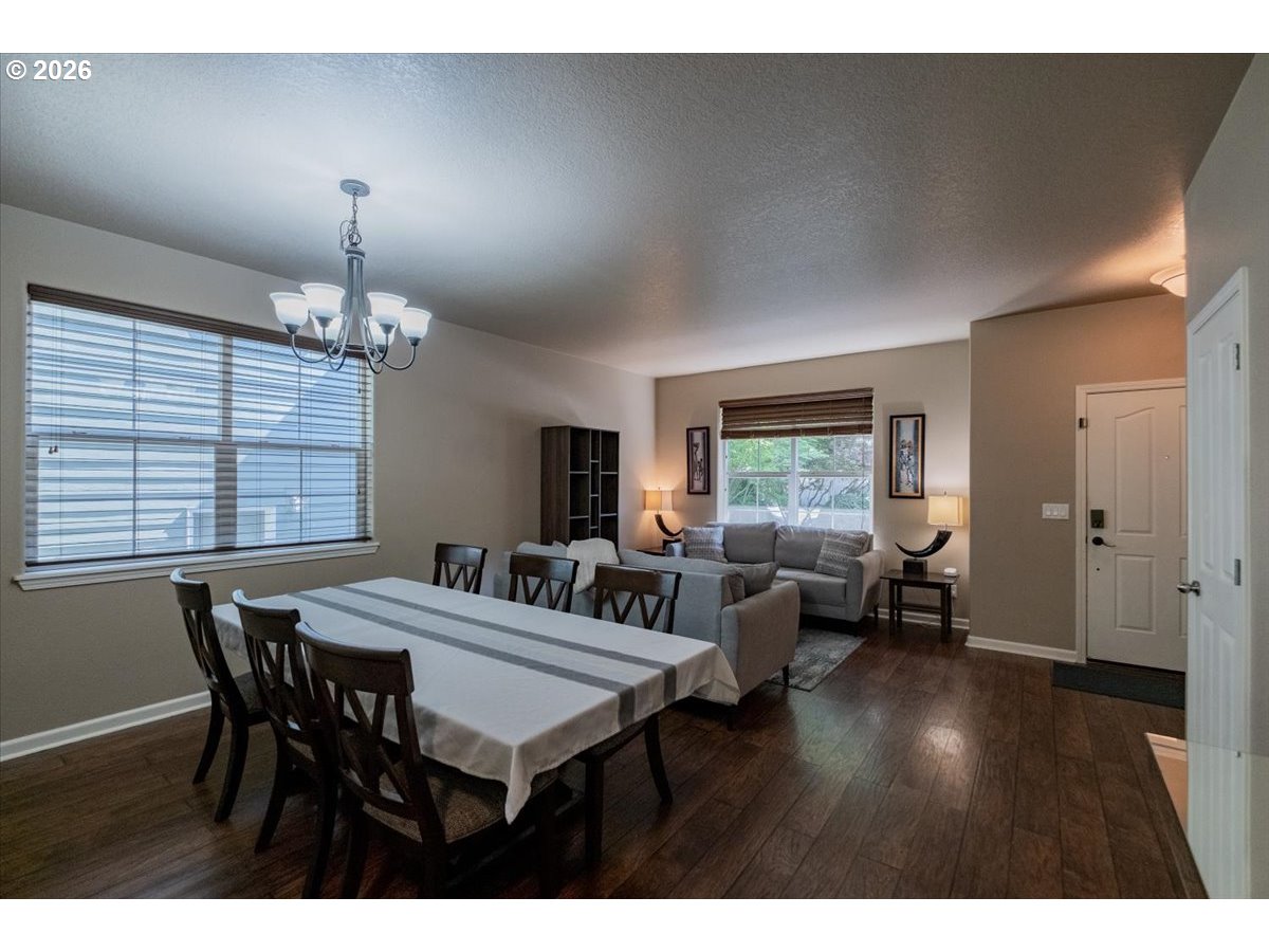 4887 Se Forsythe Dr Property Photo 3