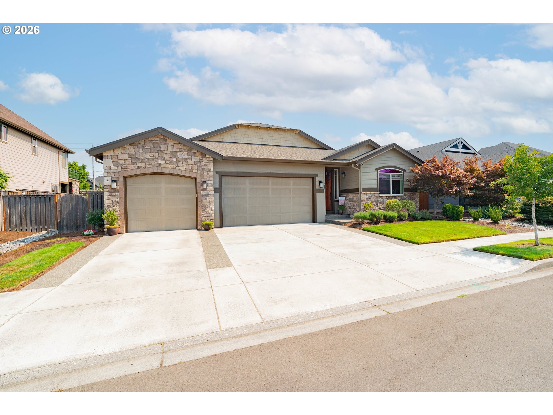 1822 S Dusky Dr Property Photo 2