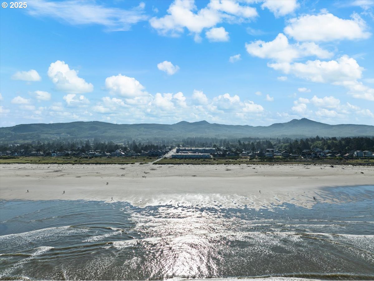 2316 Beach Dr 154 Property Photo 17